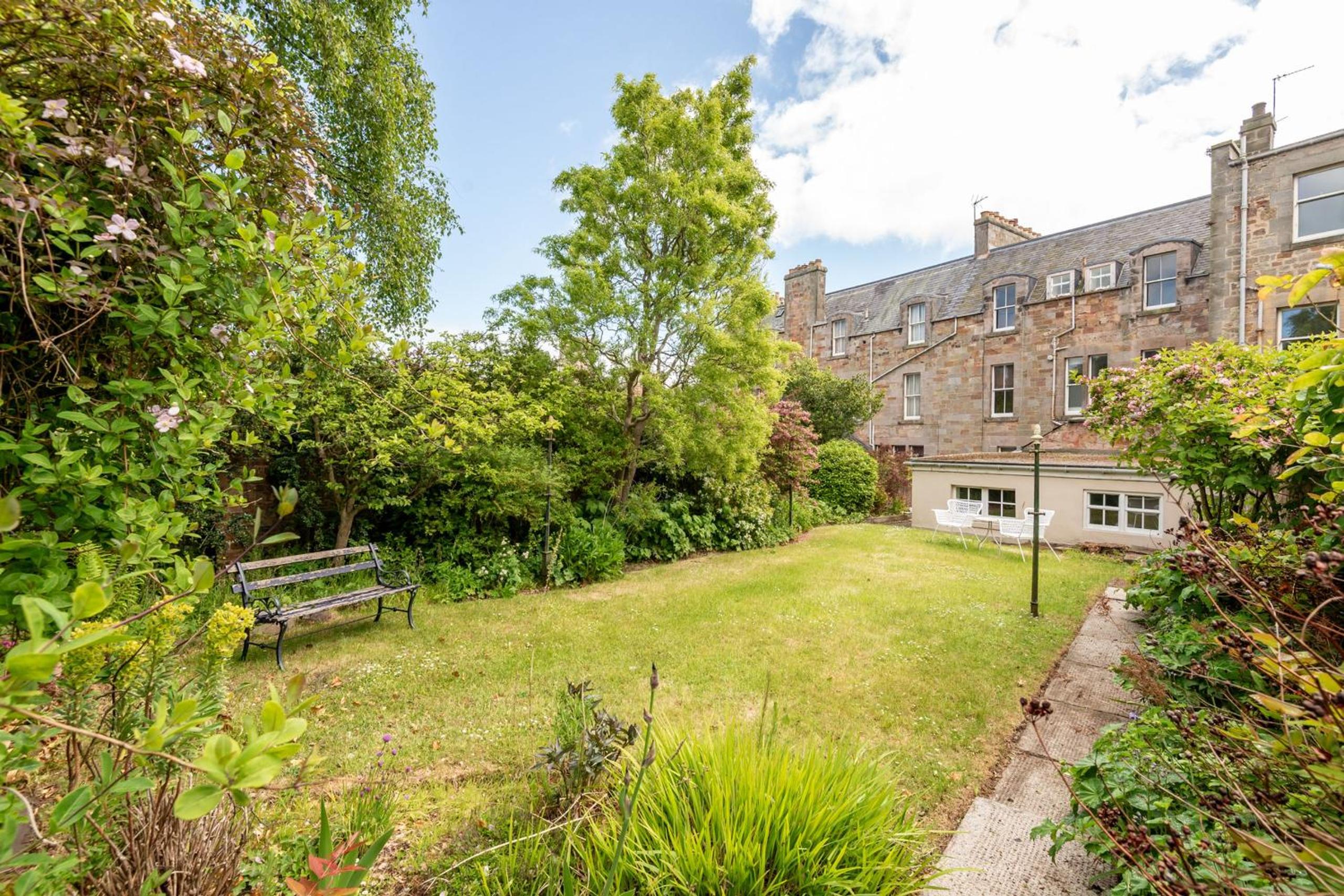 Hazelton Townhouse - Crail