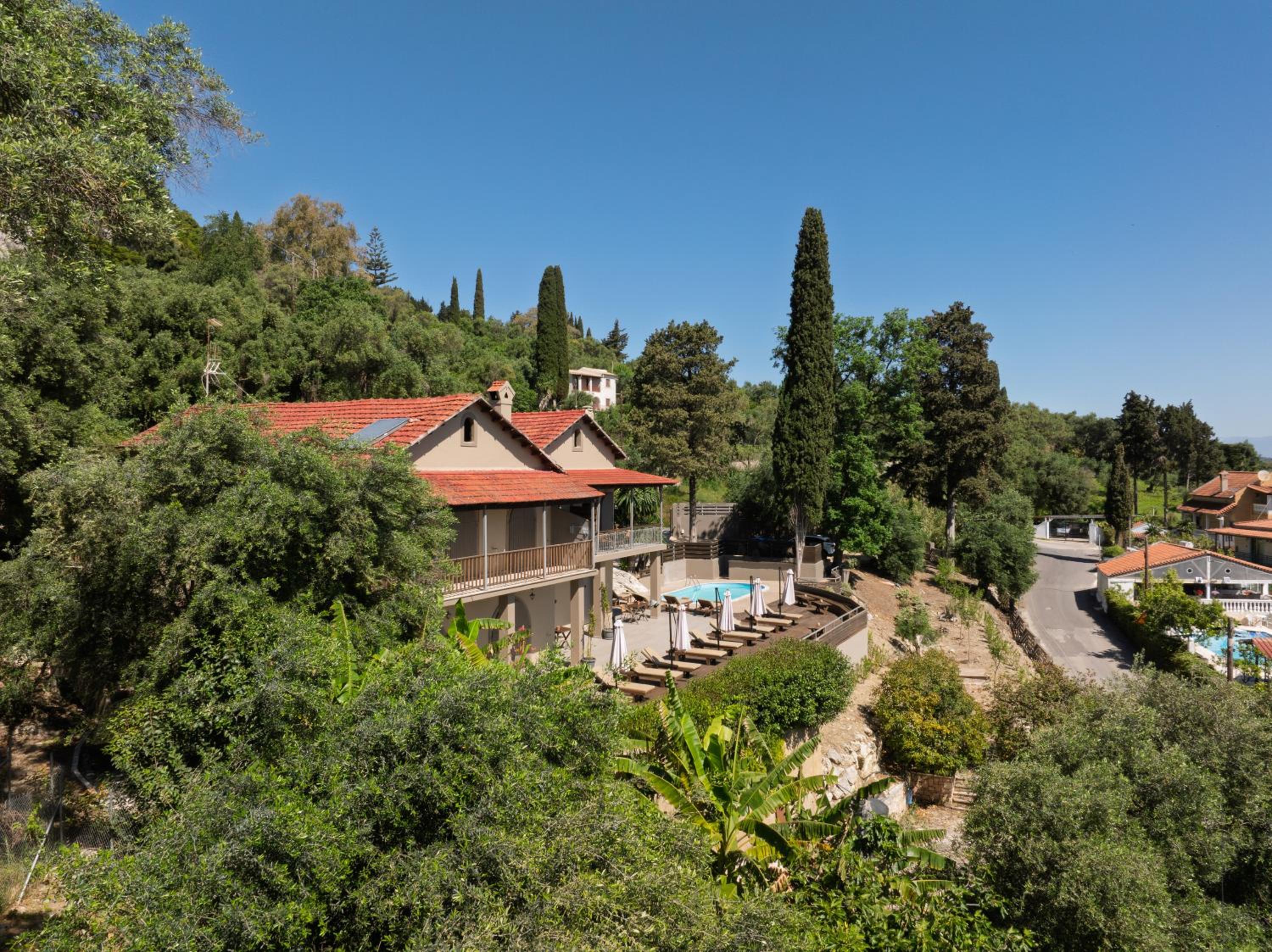 The Summit Escape House