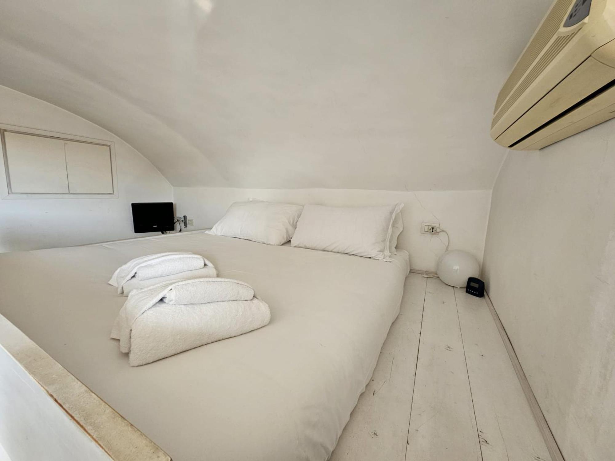 Be Your Home - Spritz Apartment
