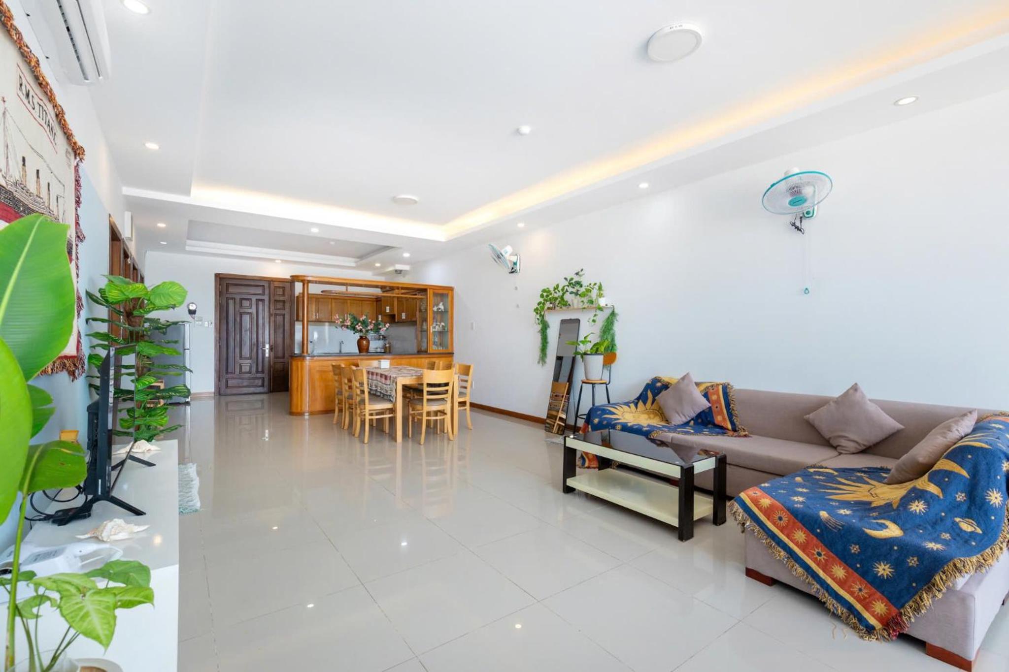 Izumi Homestay - Oasky Apartment