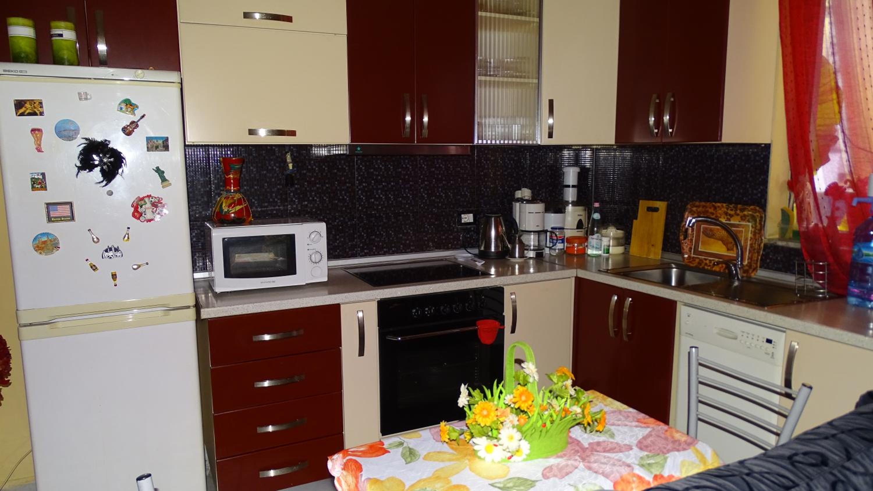 Central Apartments Shoshi