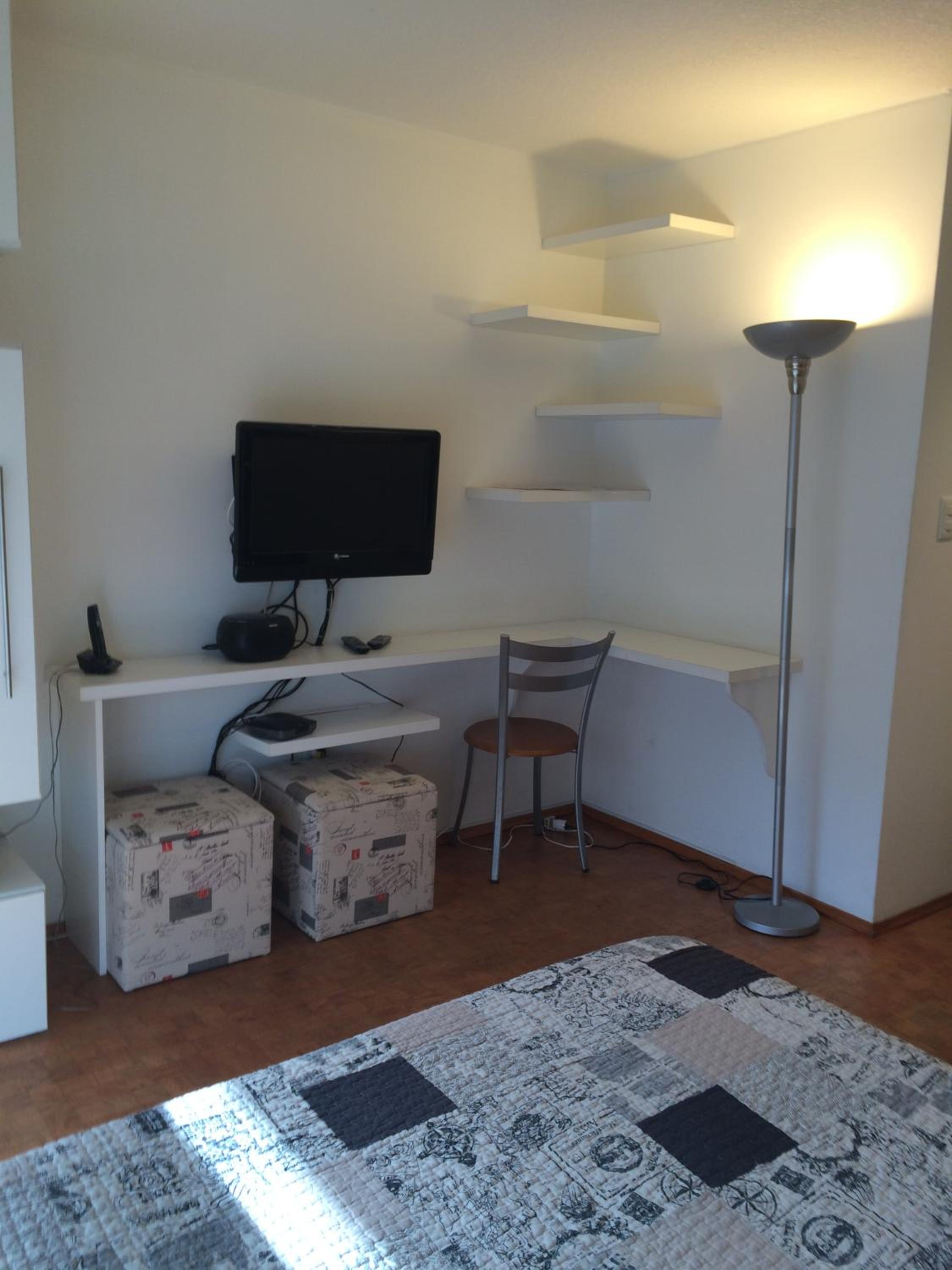 Photo 11