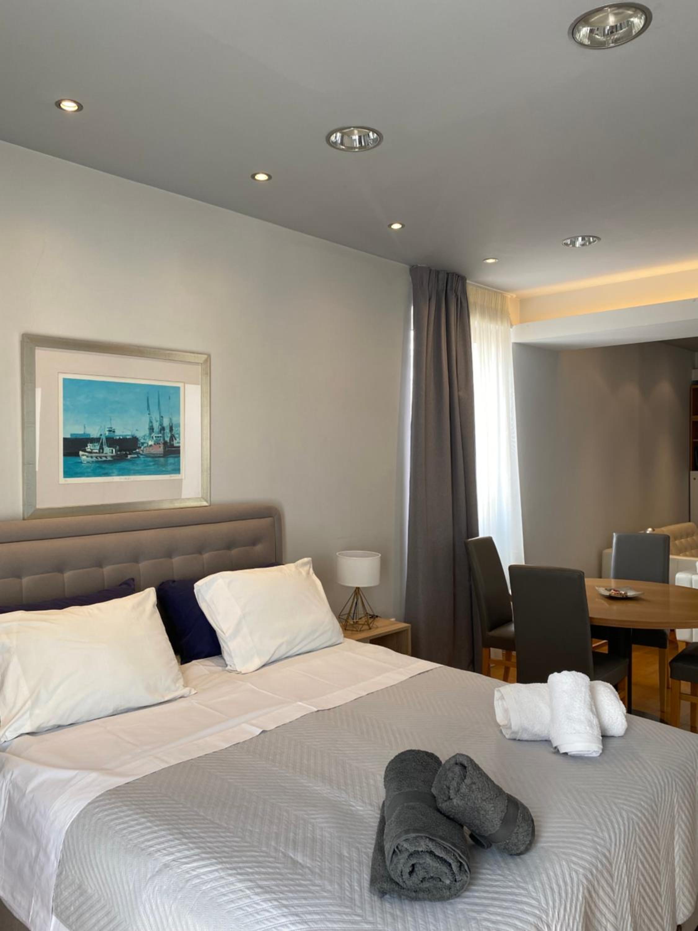 Ermou 44 - Studio - Acropolis view