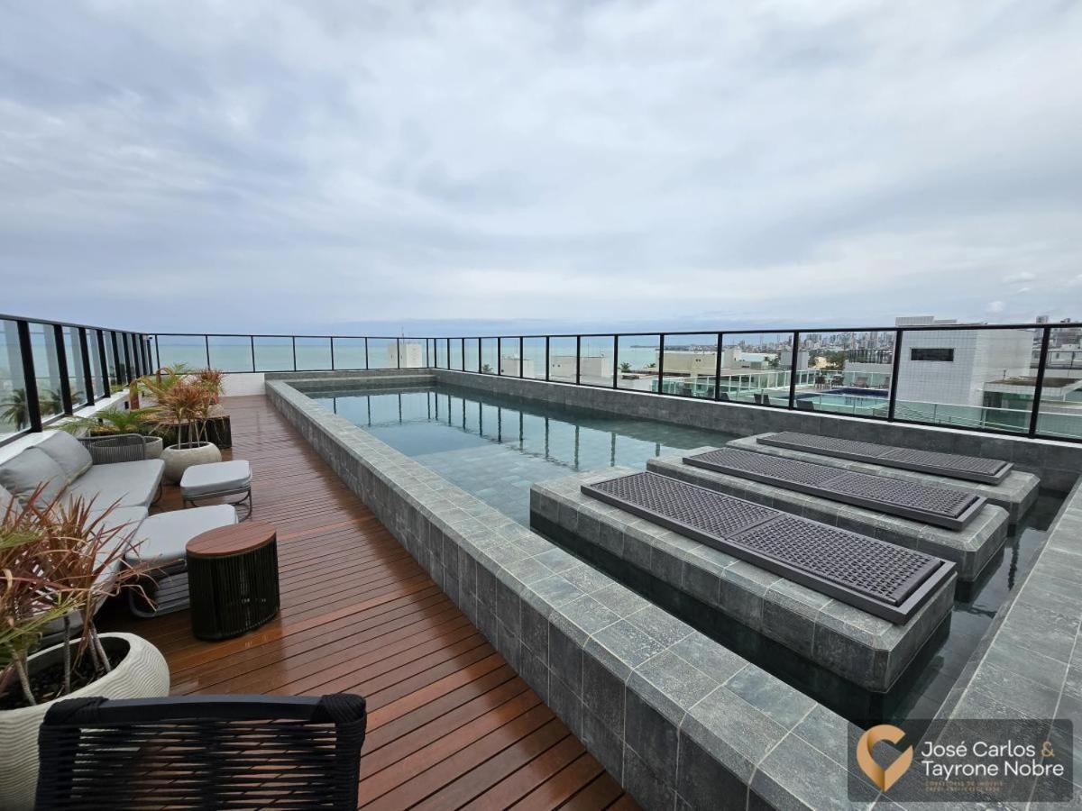 Get by Side Suites