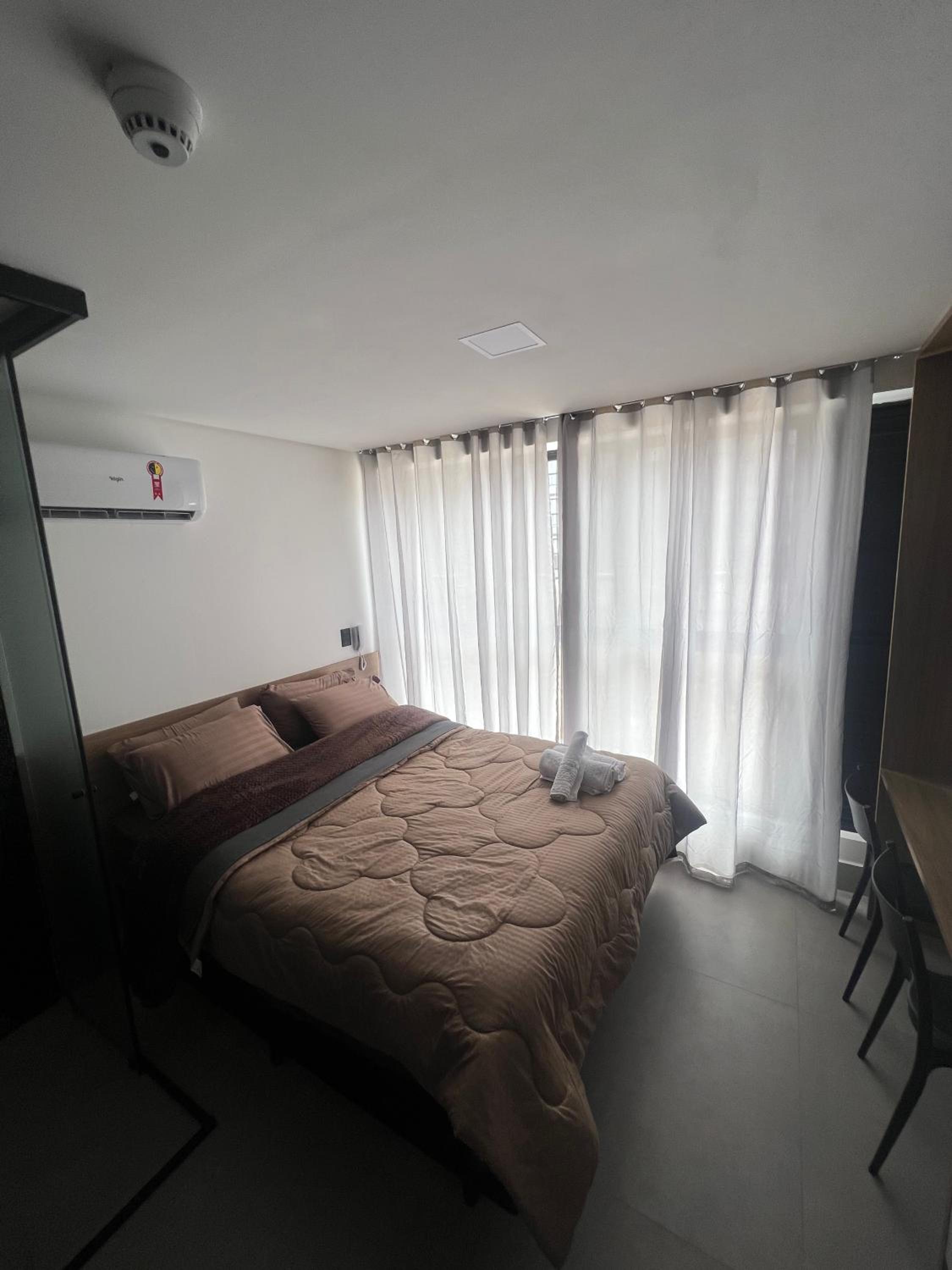 Get by Side Suites