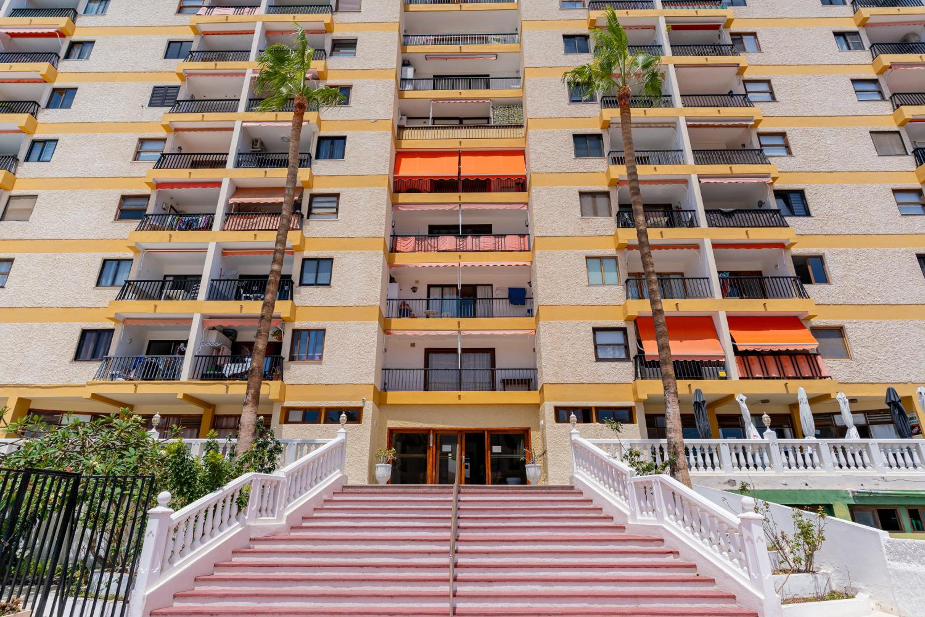Bright seaside apartment in Los Cristianos - Achacay