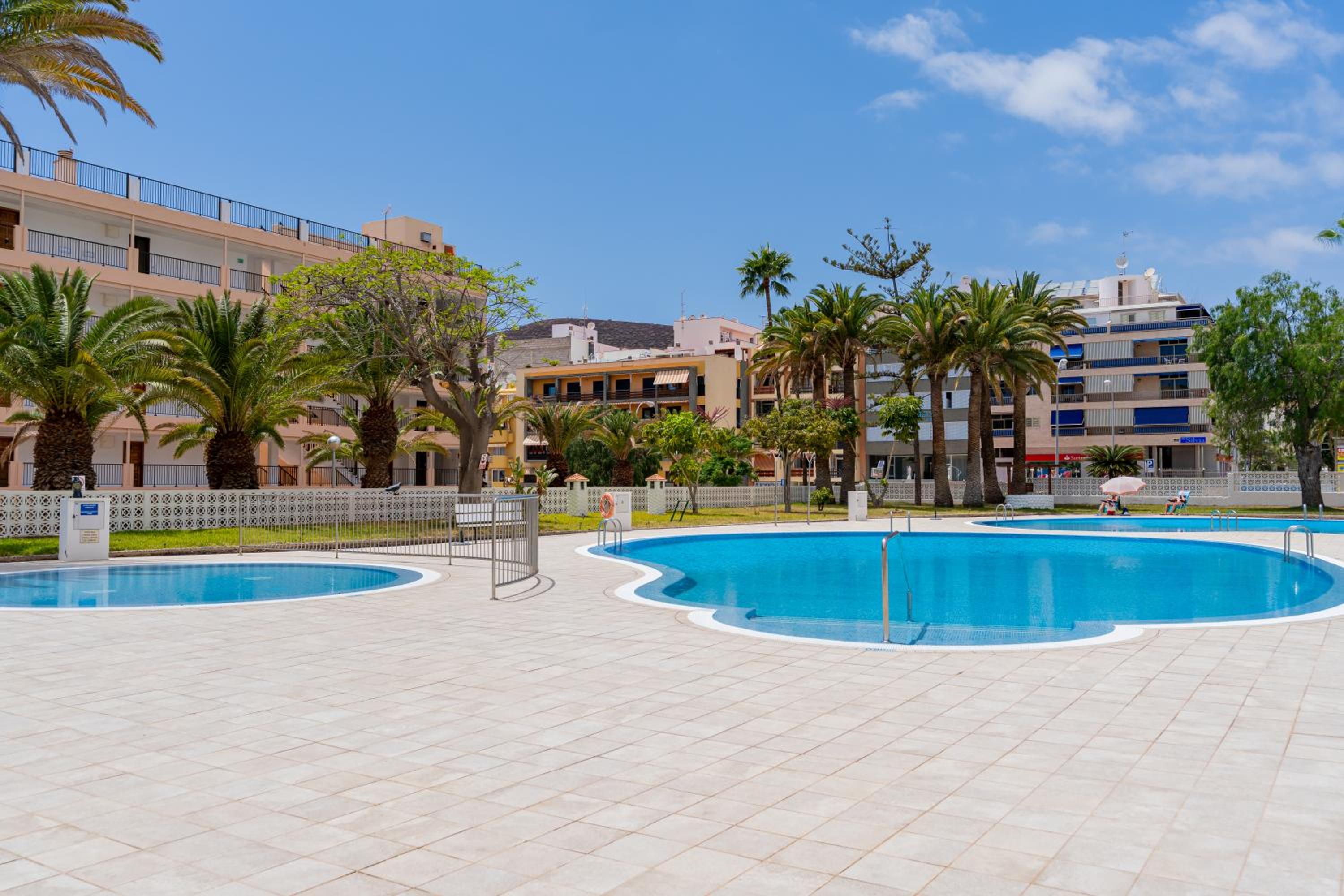 Bright seaside apartment in Los Cristianos - Achacay