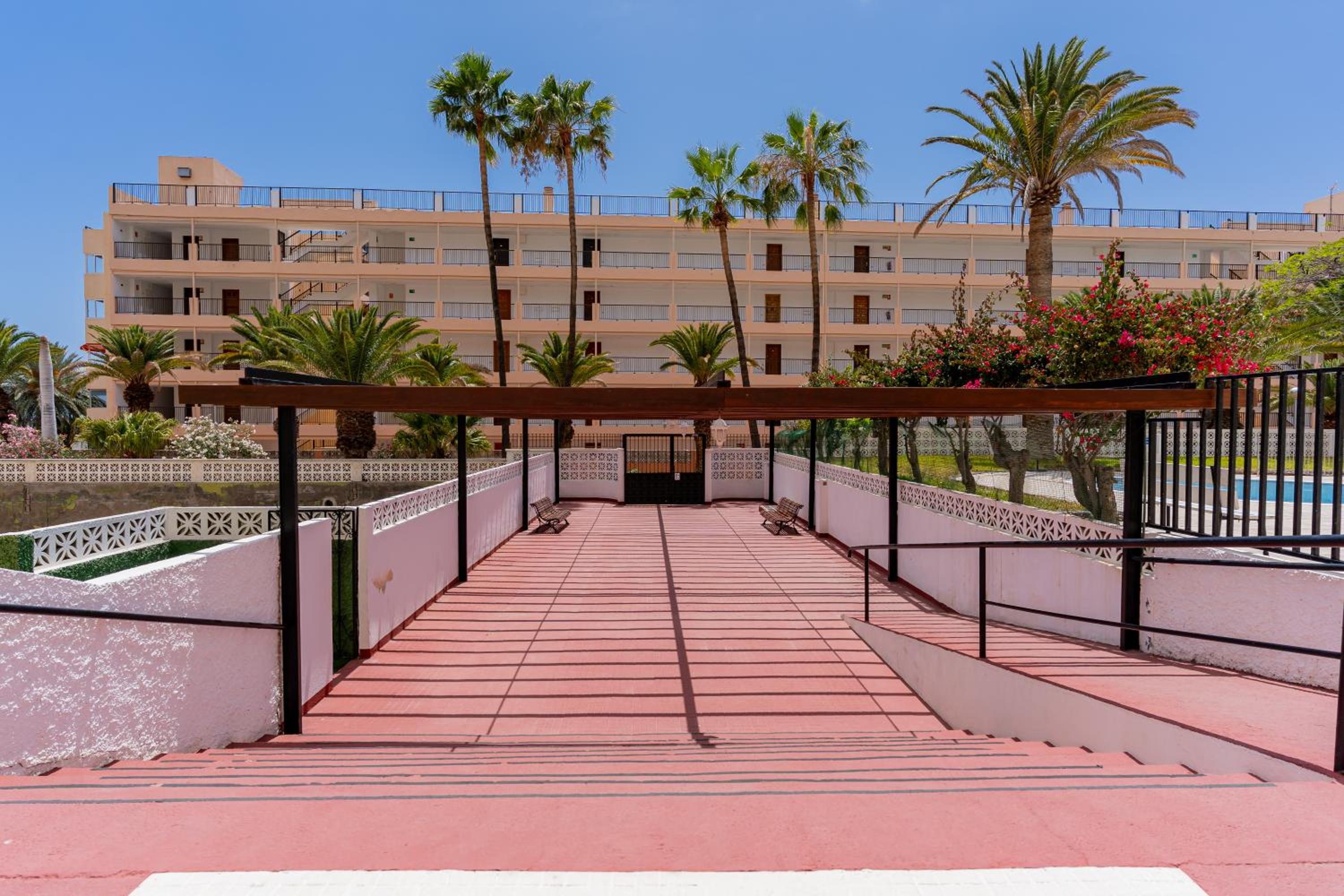 Bright seaside apartment in Los Cristianos - Achacay
