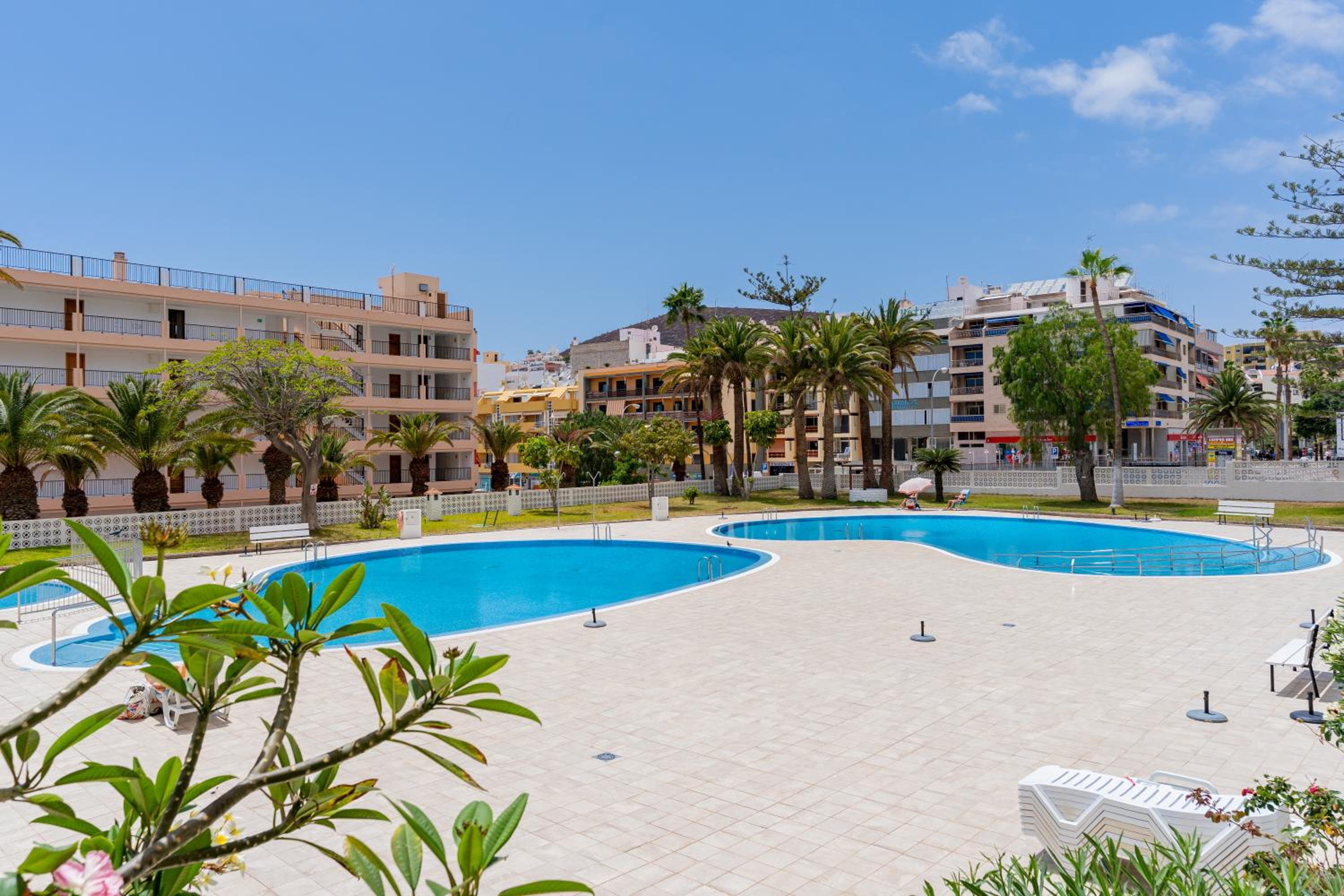 Bright seaside apartment in Los Cristianos - Achacay