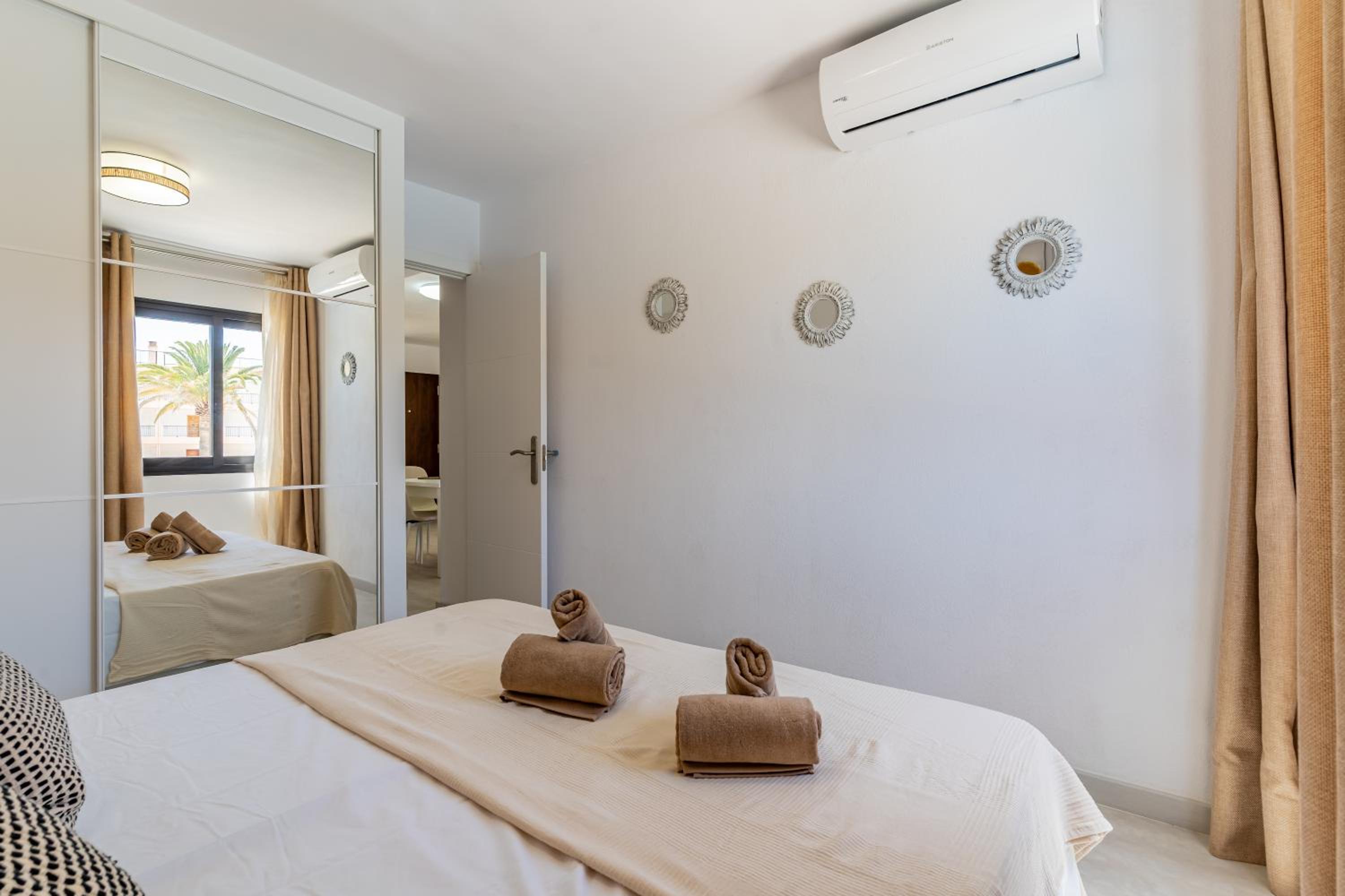 Bright seaside apartment in Los Cristianos - Achacay