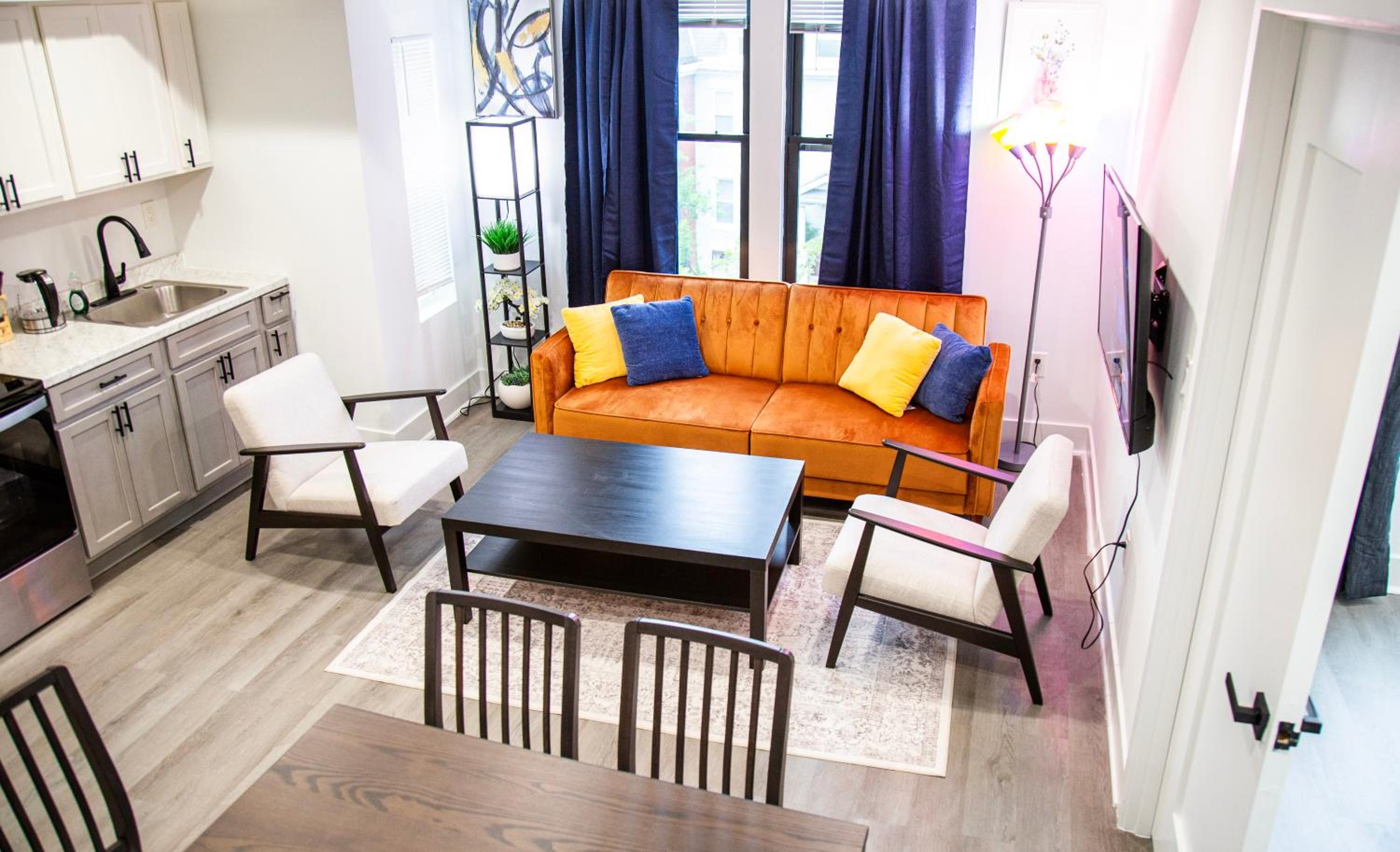 Elegant Petworth Escape 6 Bed Urban Retreat