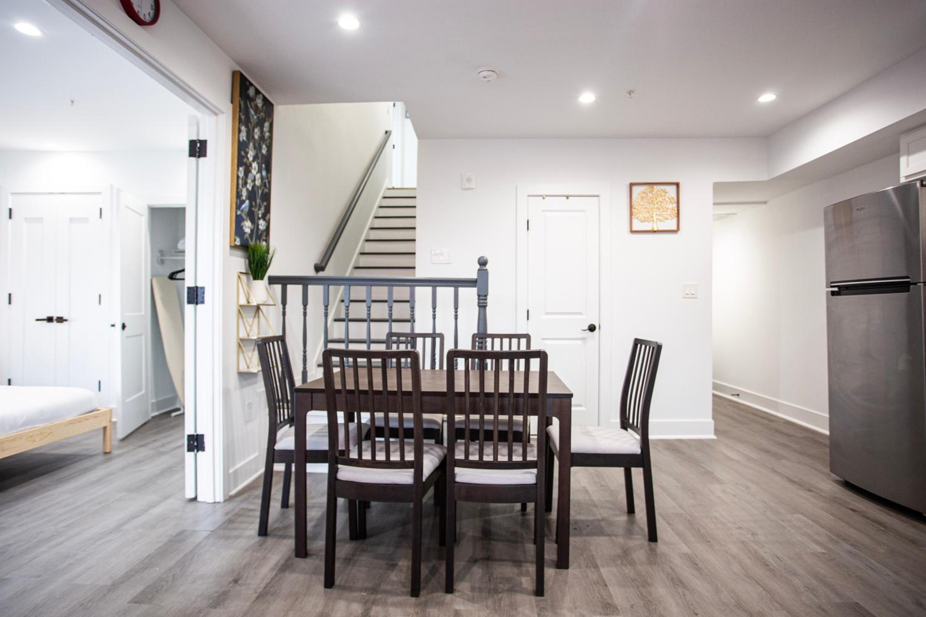 Elegant Petworth Escape 6 Bed Urban Retreat