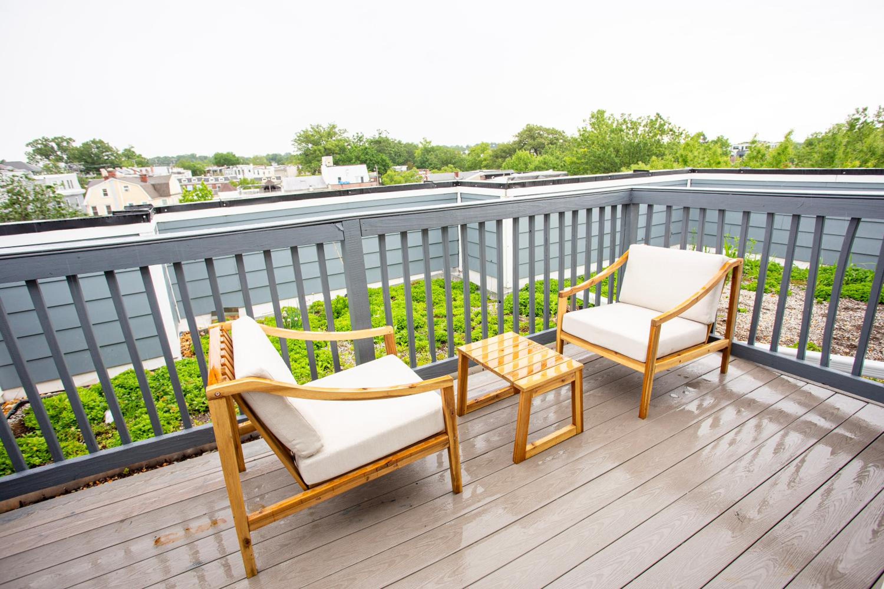 Elegant Petworth Escape 6 Bed Urban Retreat