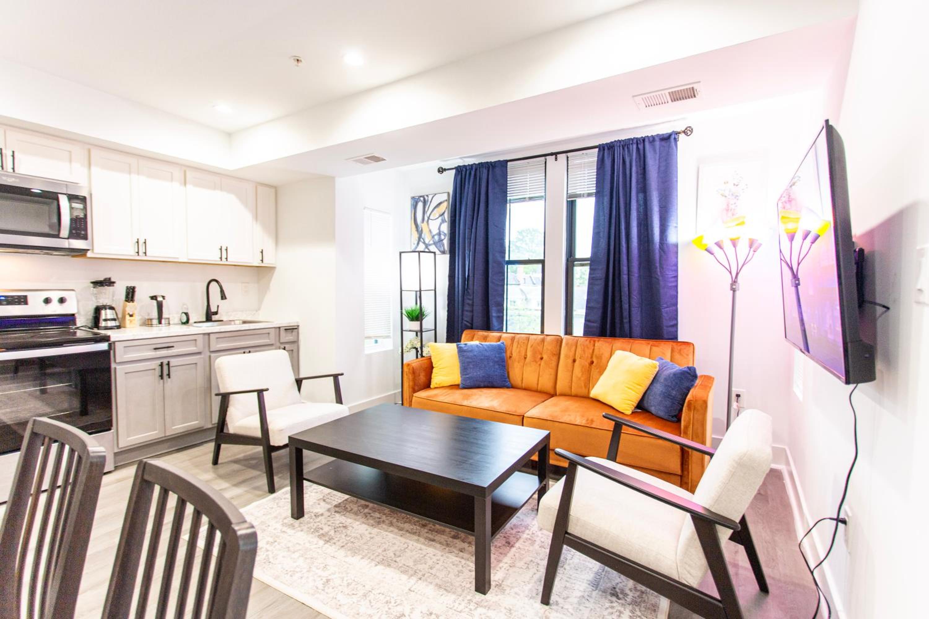 Elegant Petworth Escape 6 Bed Urban Retreat