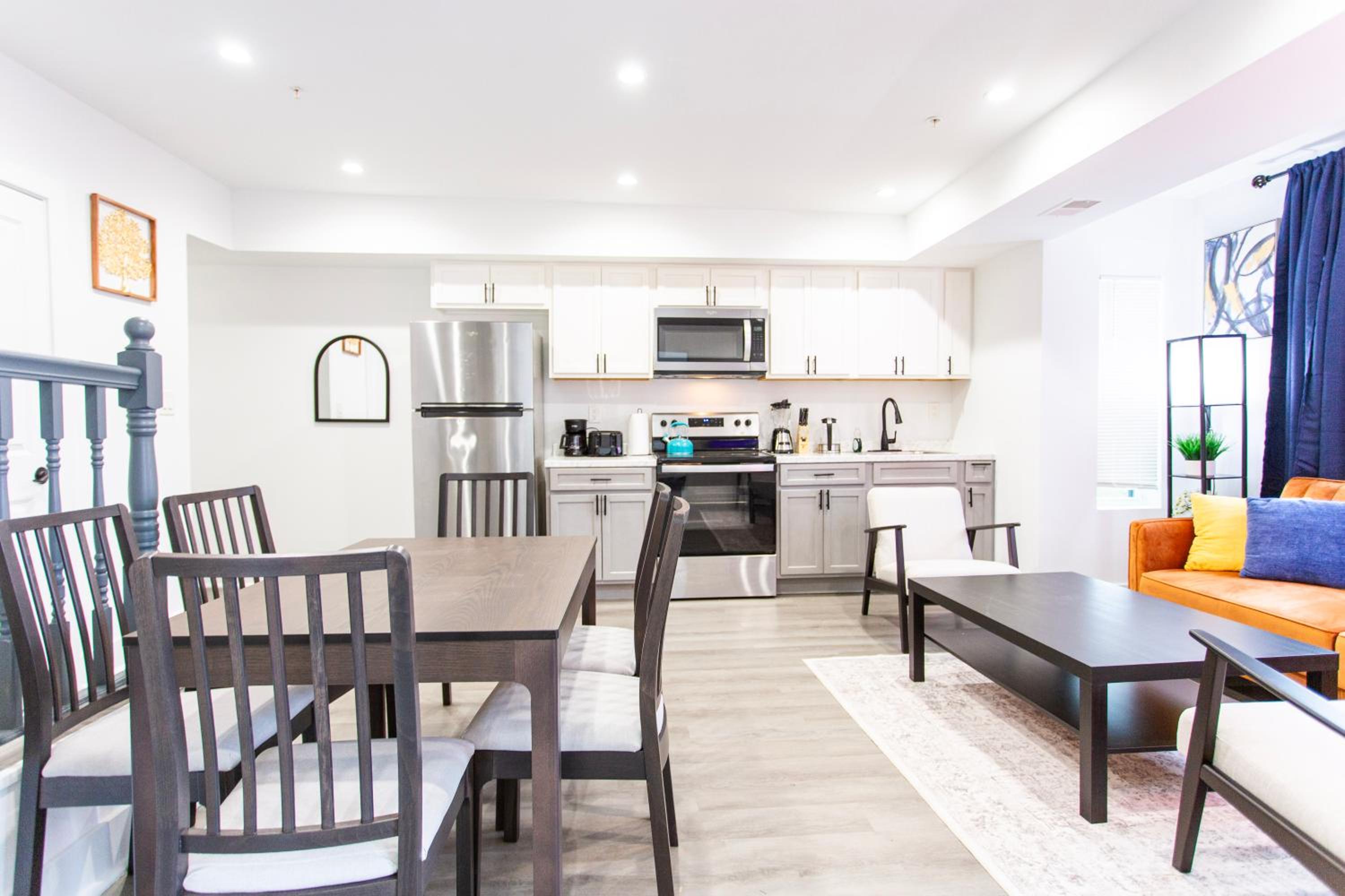 Elegant Petworth Escape 6 Bed Urban Retreat