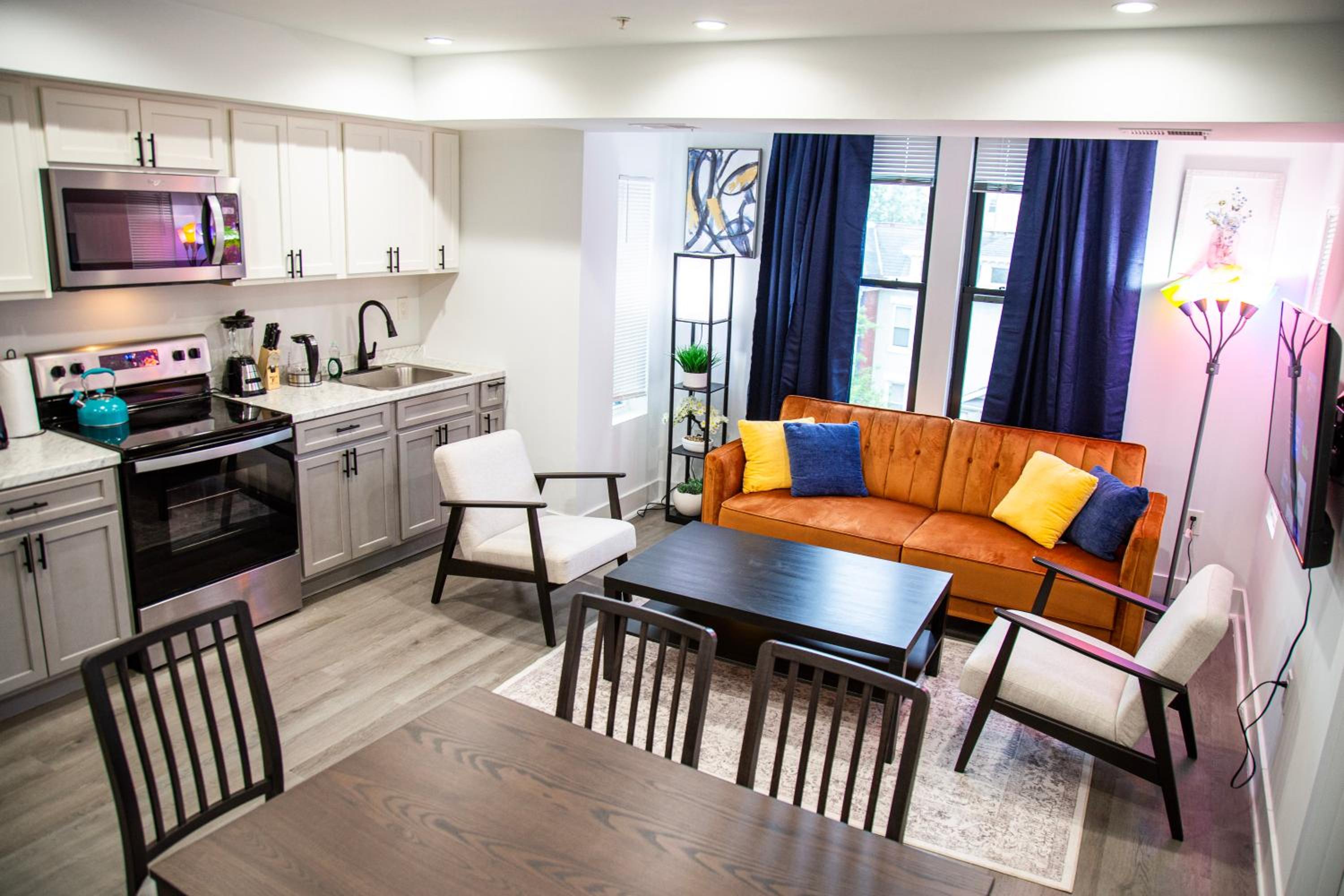 Elegant Petworth Escape 6 Bed Urban Retreat