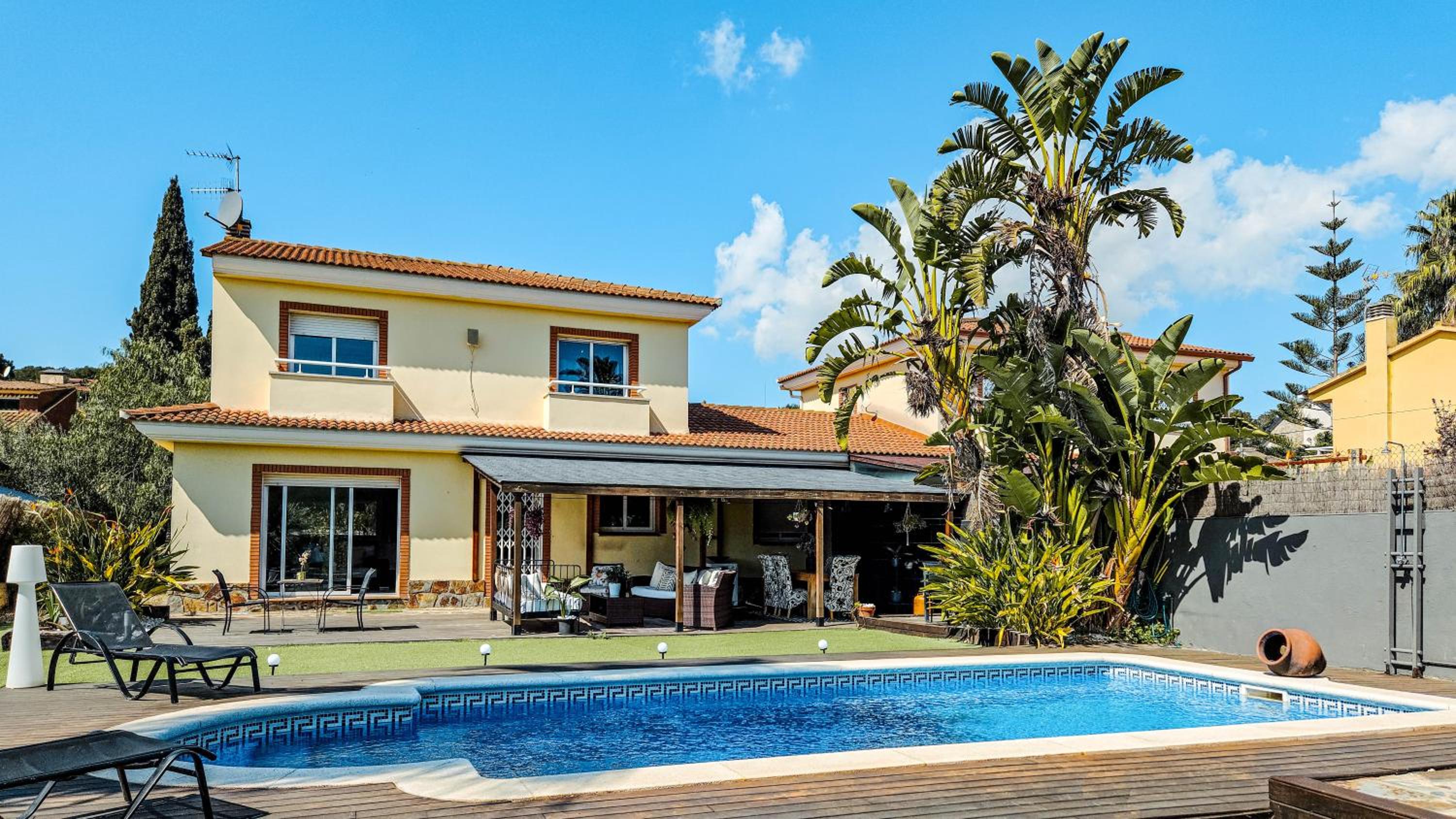 Villa Barcelona Experience Penedes Sitges Bliss with Private Pool