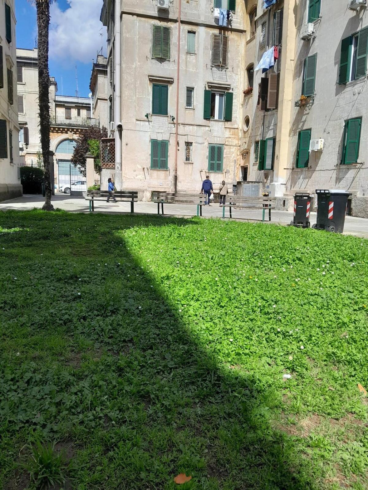 Roma centro little house of testaccio