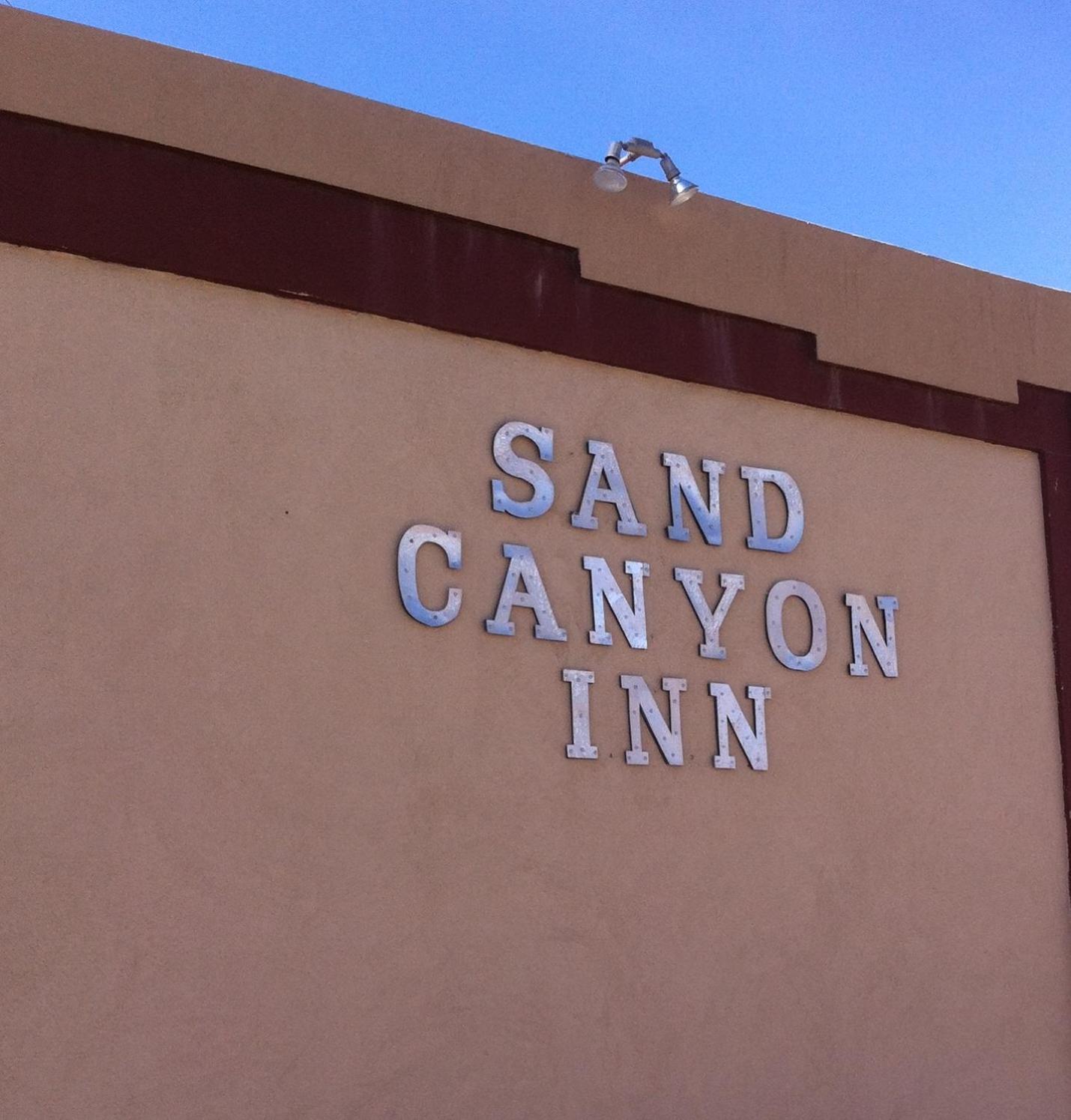 National 9 Inn Sand Canyon