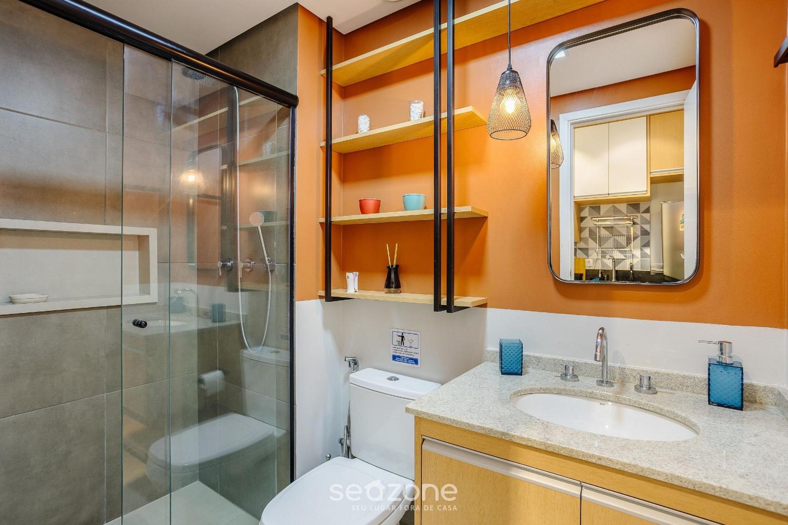 Complete stay with pool and gym steps from the Metro in Pinheiros - SP - LOF
