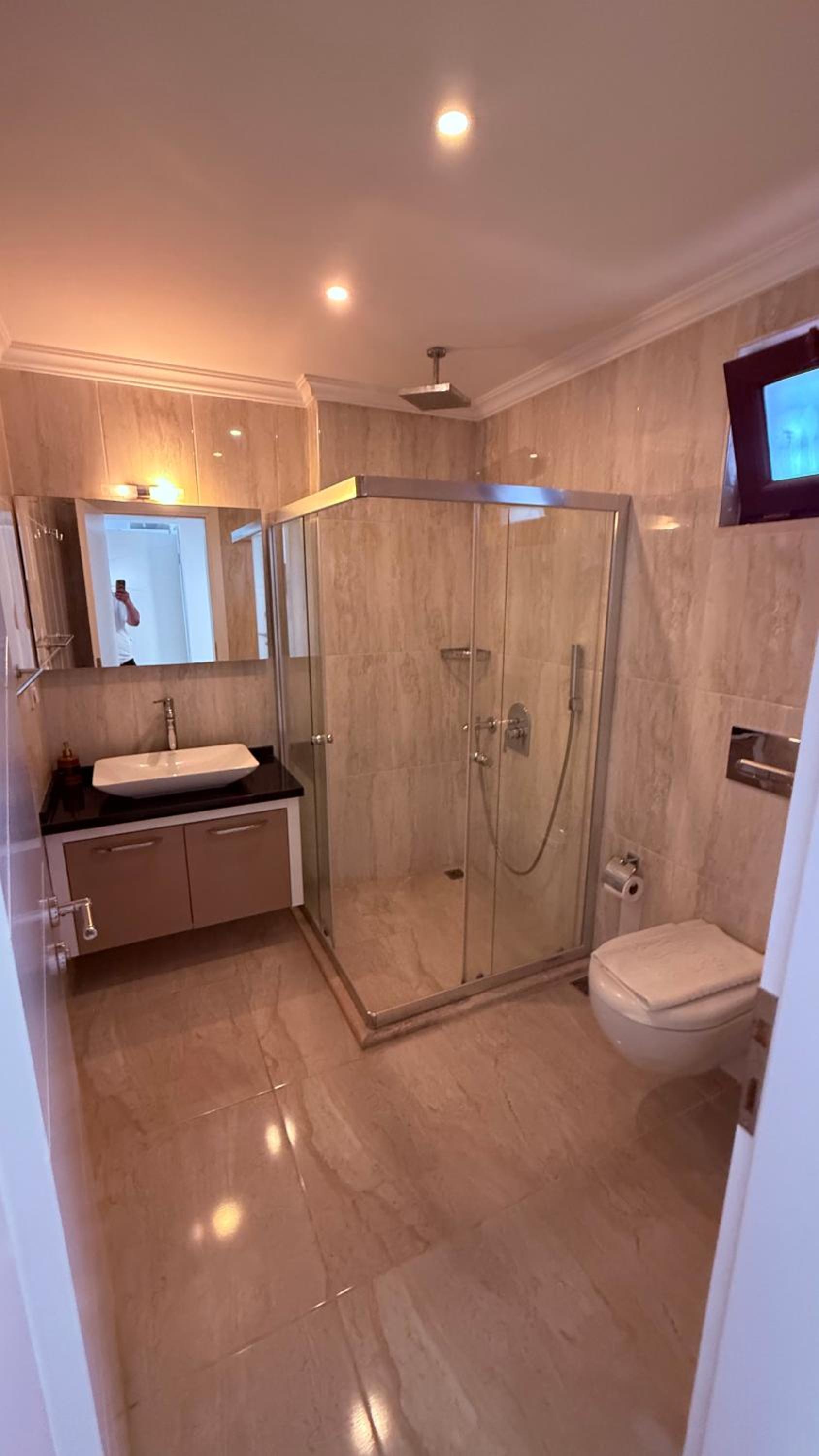 Asfiya Villa