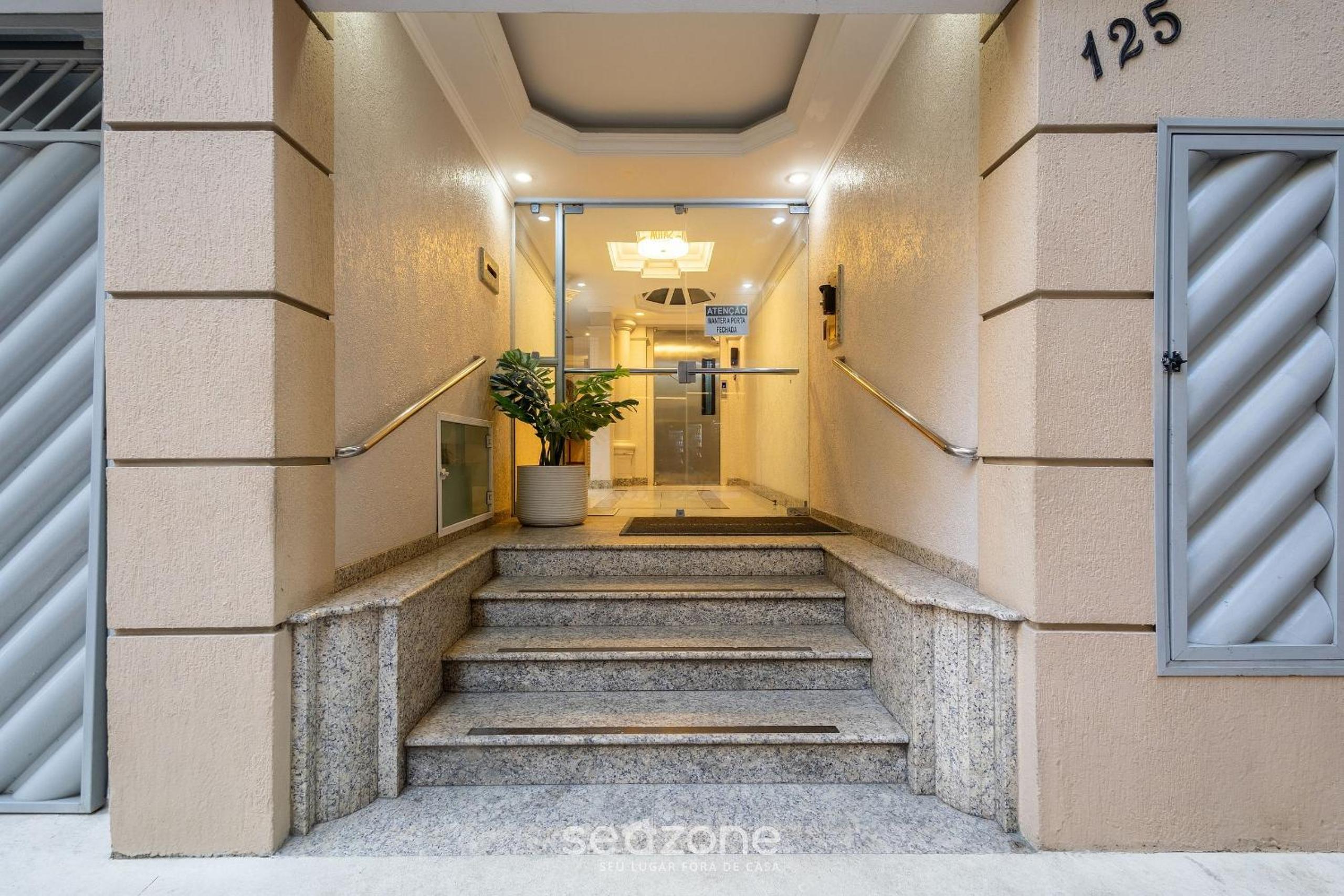 Beautiful Apartment 130m from the Beach EDN1001