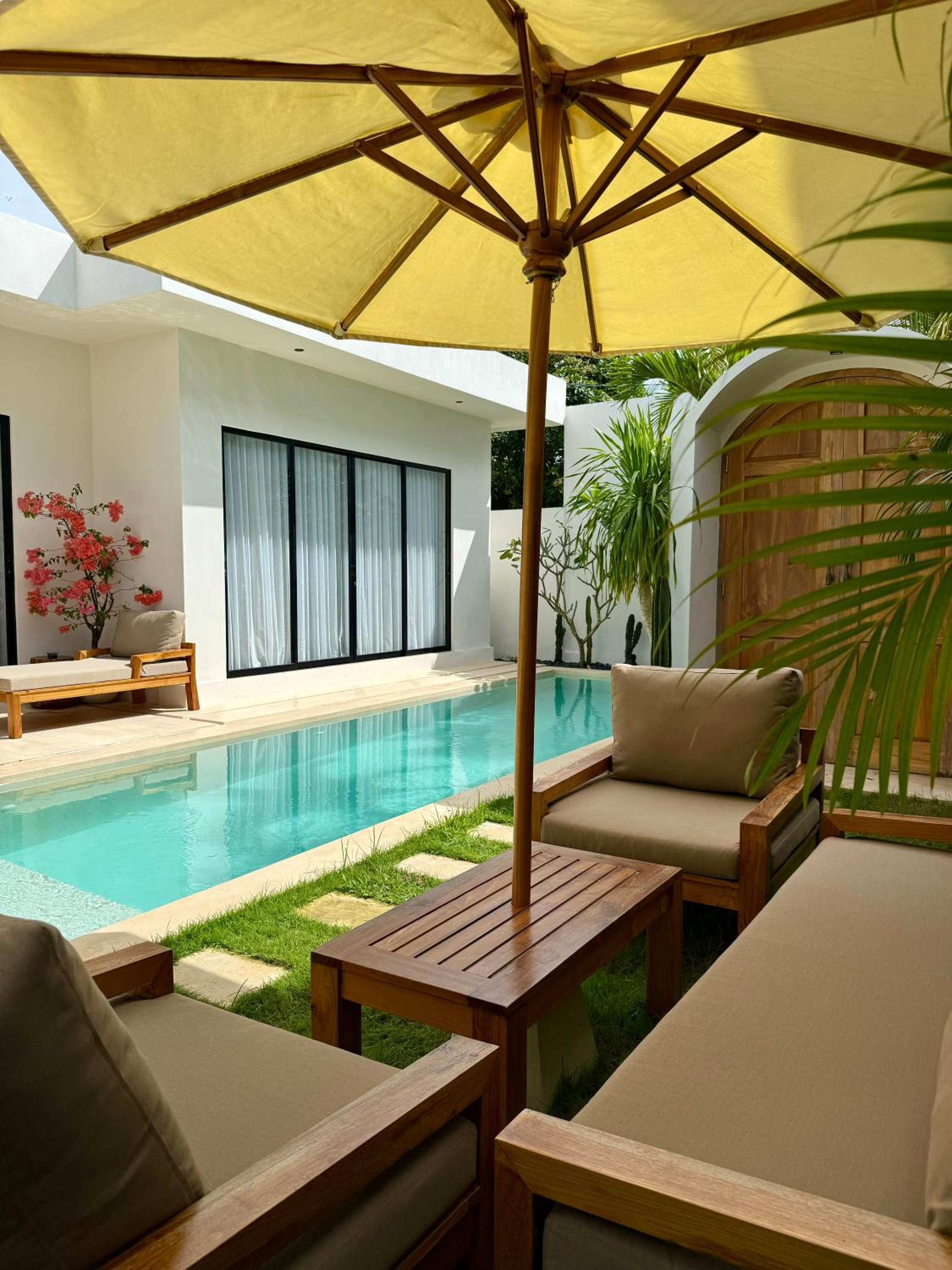 Villa Luma Uluwatu Tropical 2 bedrooms and Private Pool