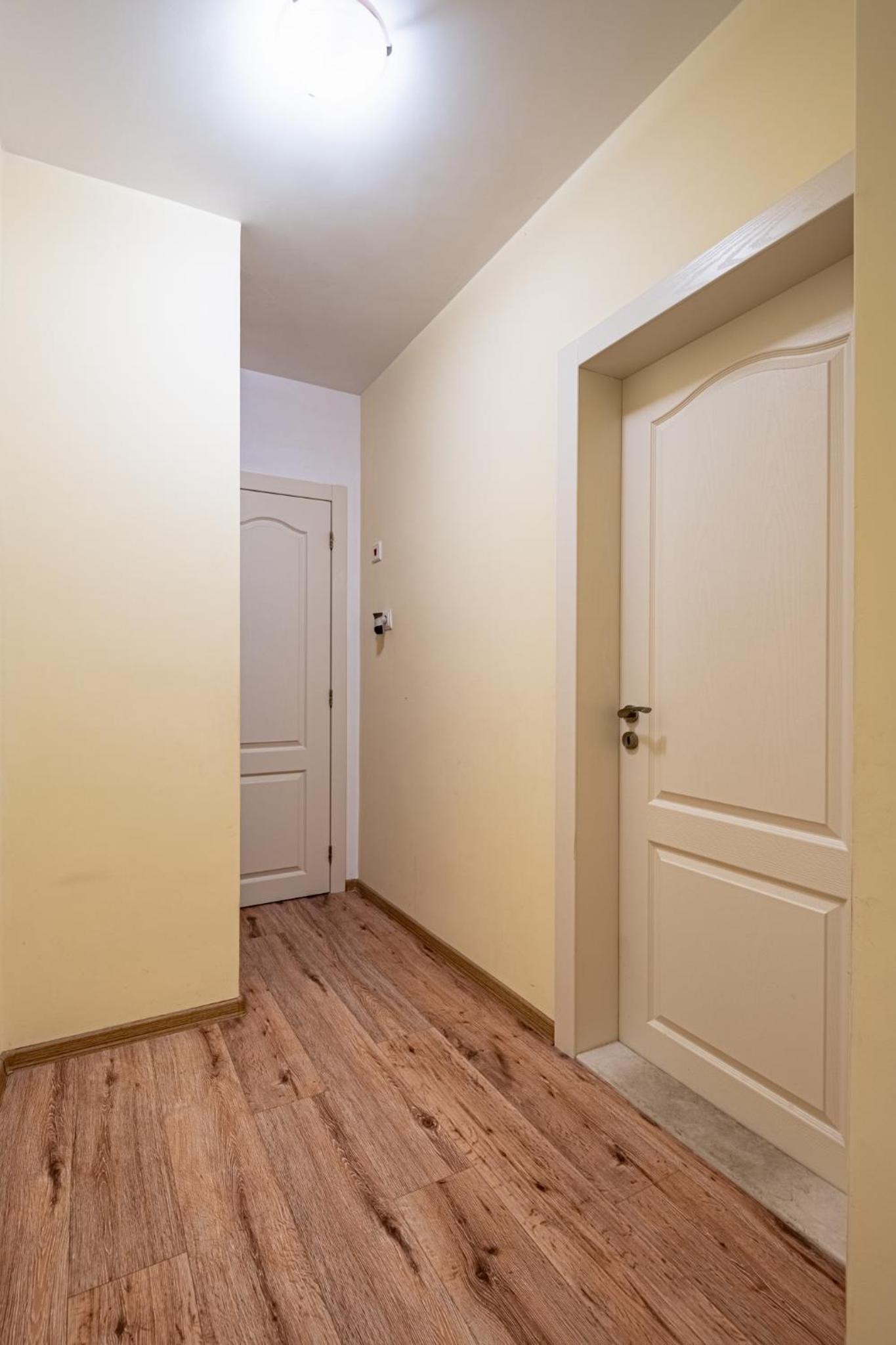 Top Location 3 Bedroom Apartment Next to the Beach