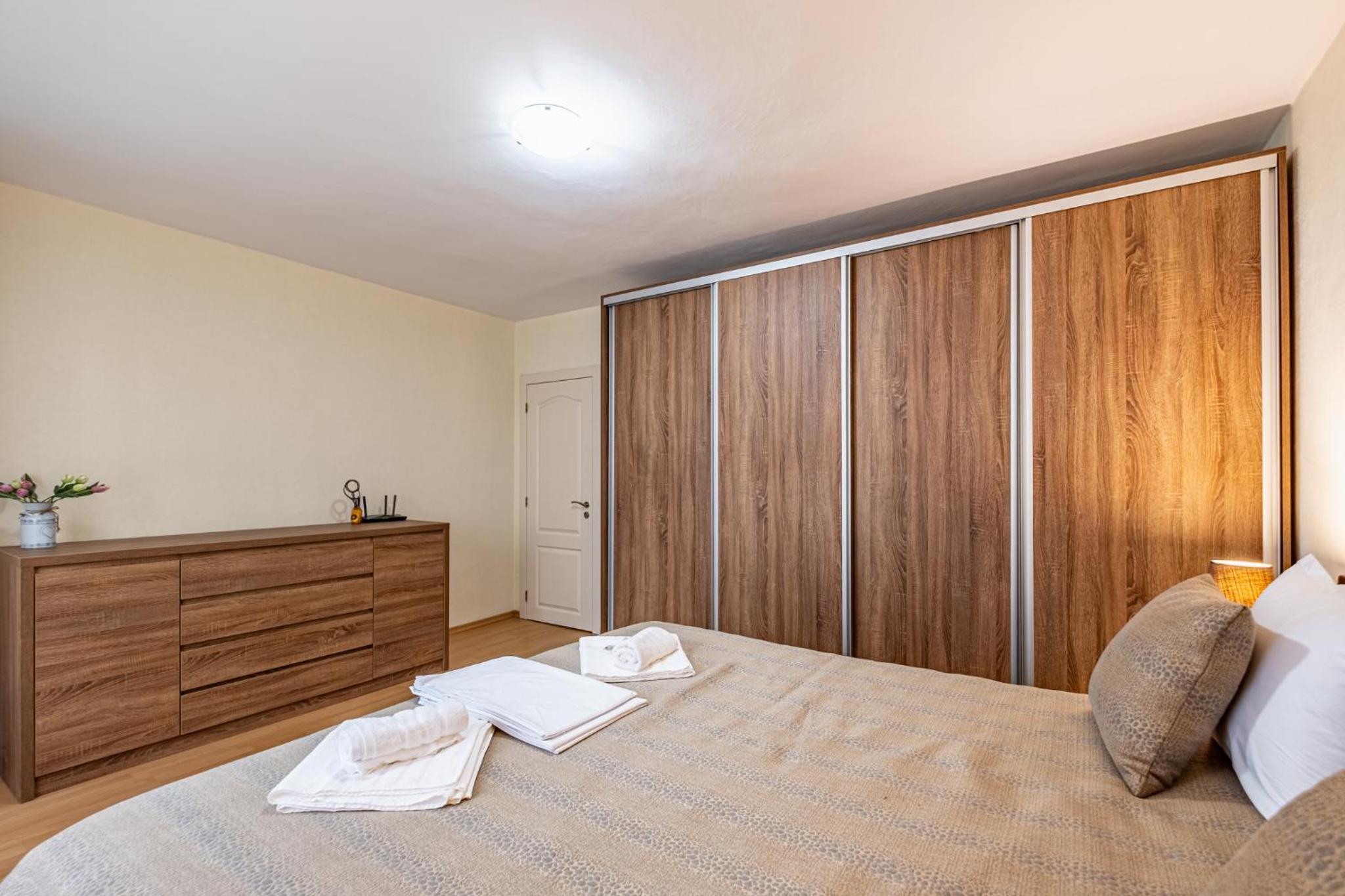 Top Location 3 Bedroom Apartment Next to the Beach