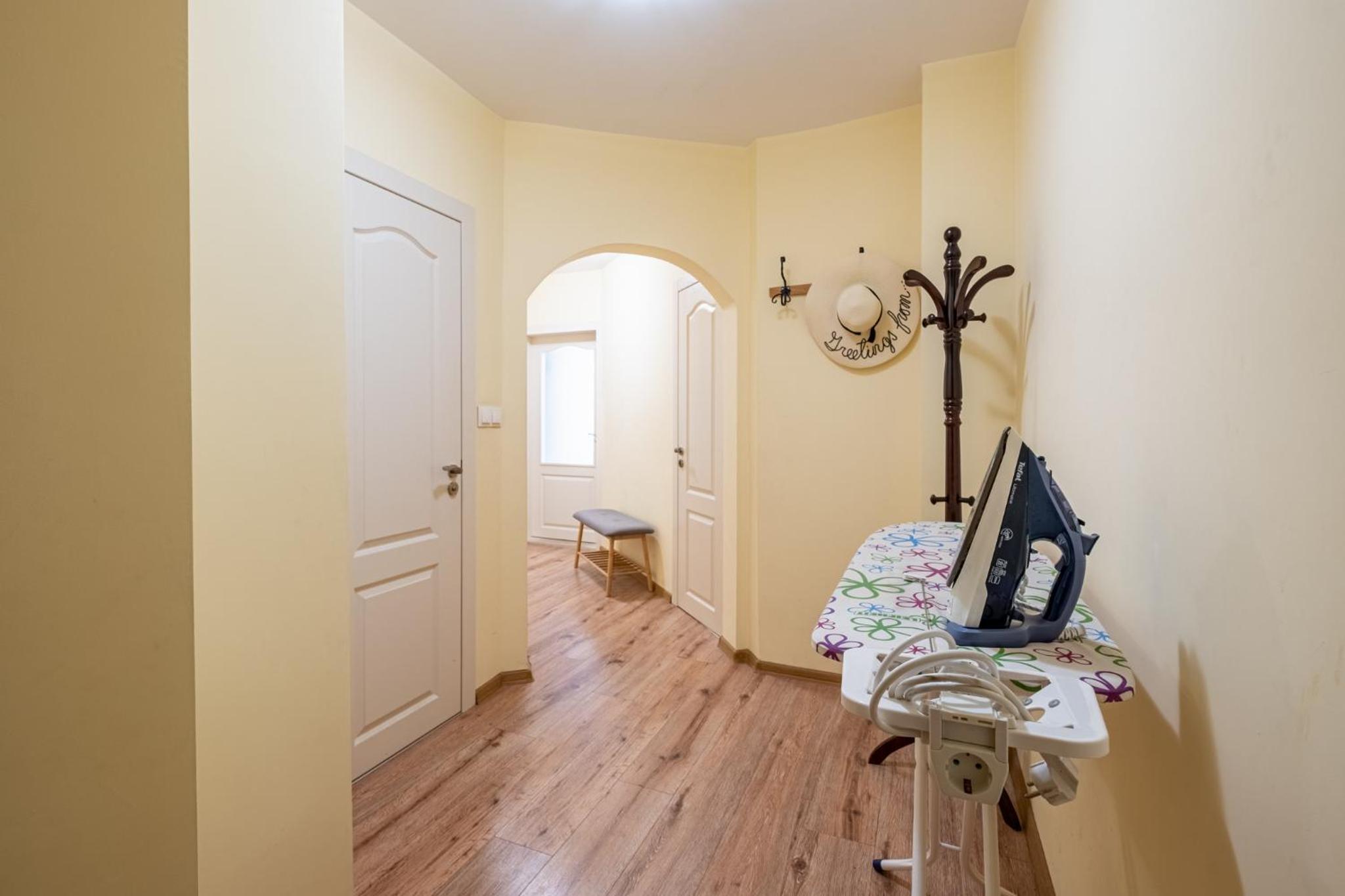 Top Location 3 Bedroom Apartment Next to the Beach