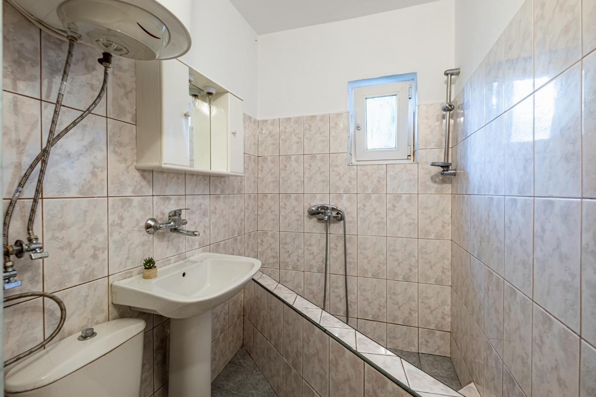 Top Location 3 Bedroom Apartment Next to the Beach