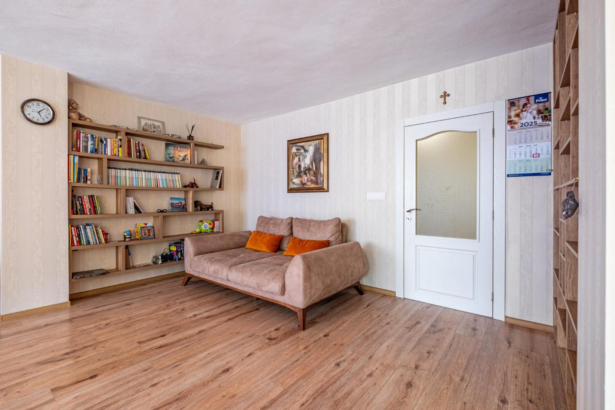 Top Location 3 Bedroom Apartment Next to the Beach