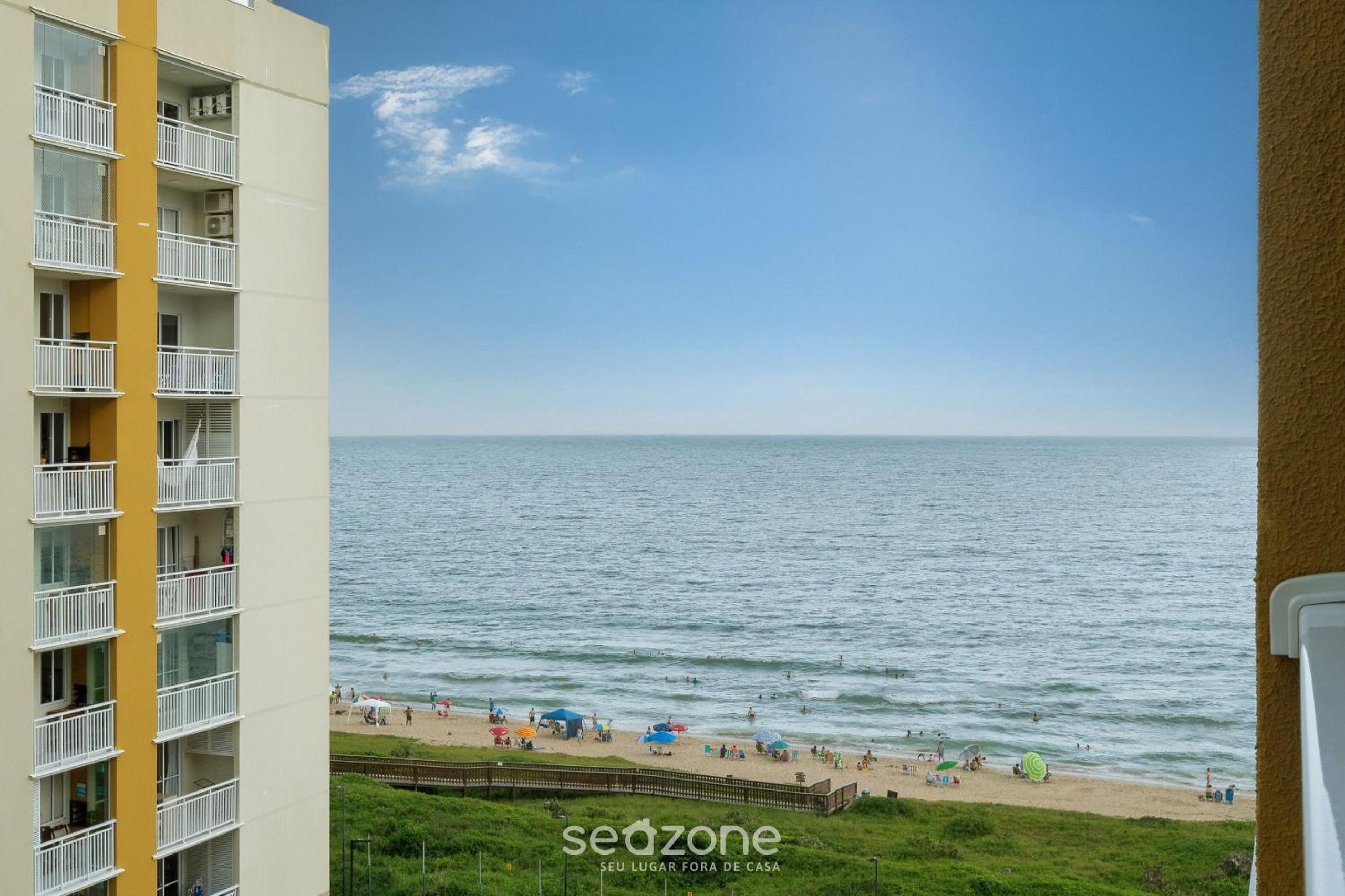 VAC - Beachfront Condo in Itajubá Beach