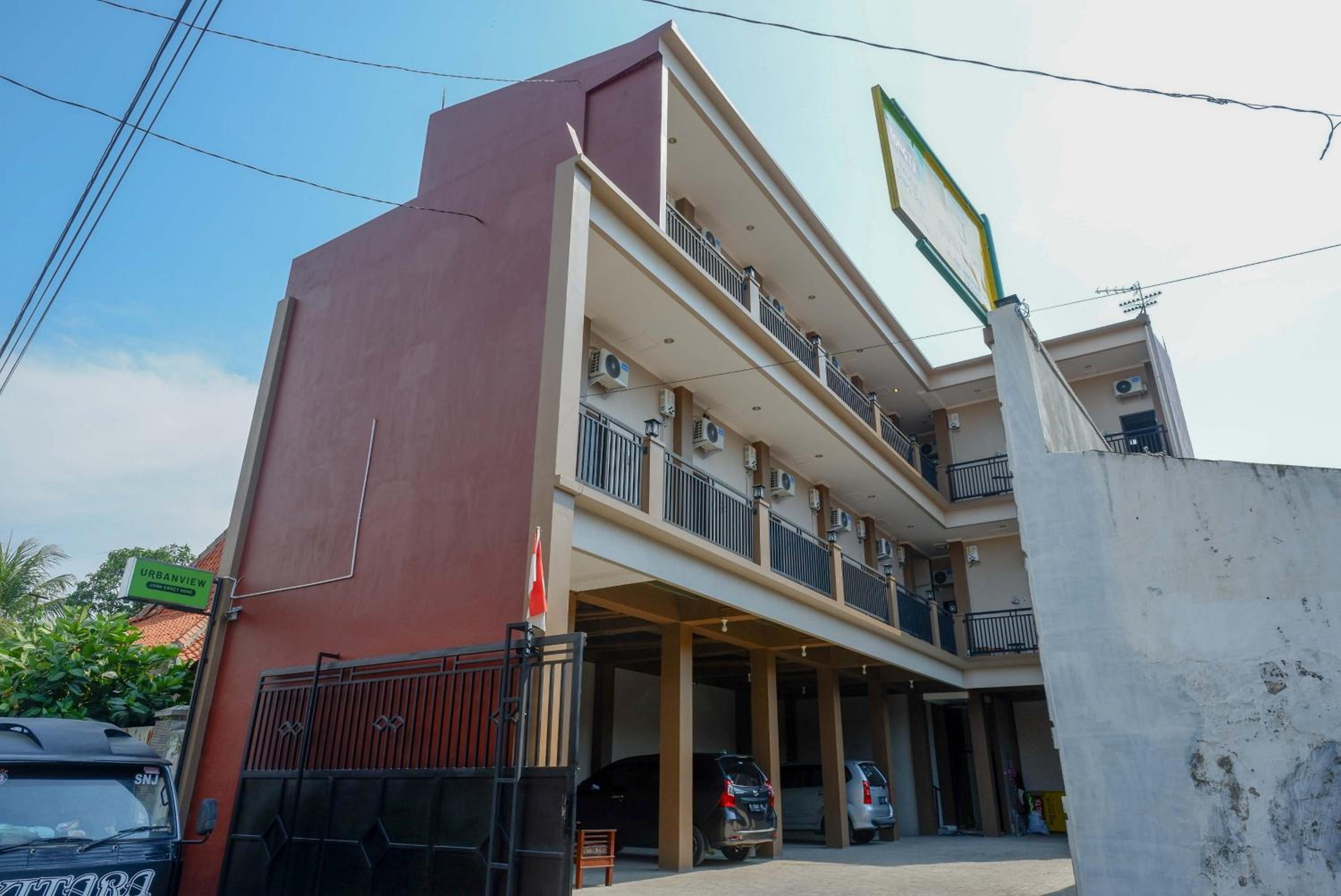 Urbanview Hotel near Alun Alun Tegal, photo 22