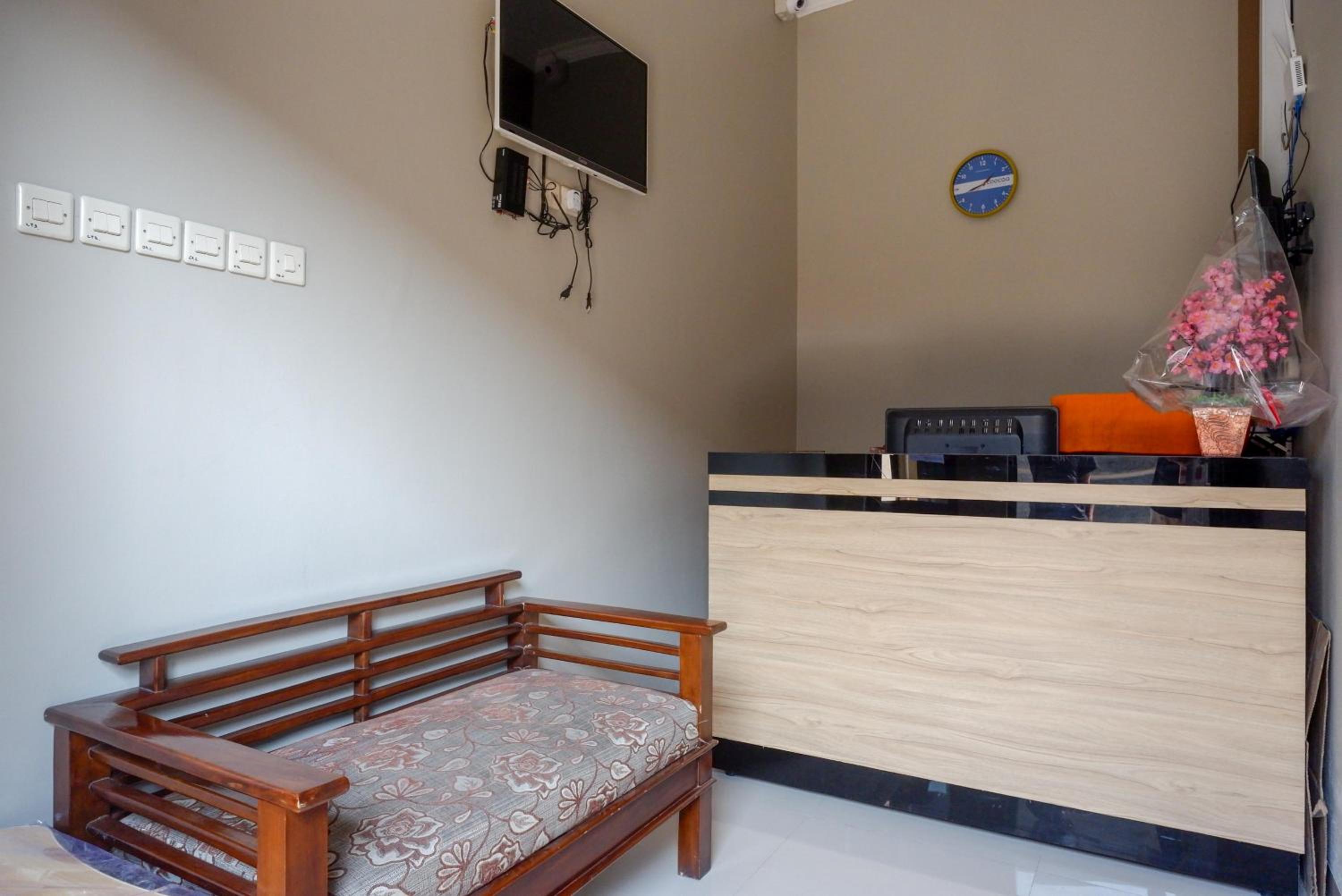 Urbanview Hotel near Alun Alun Tegal, photo 20