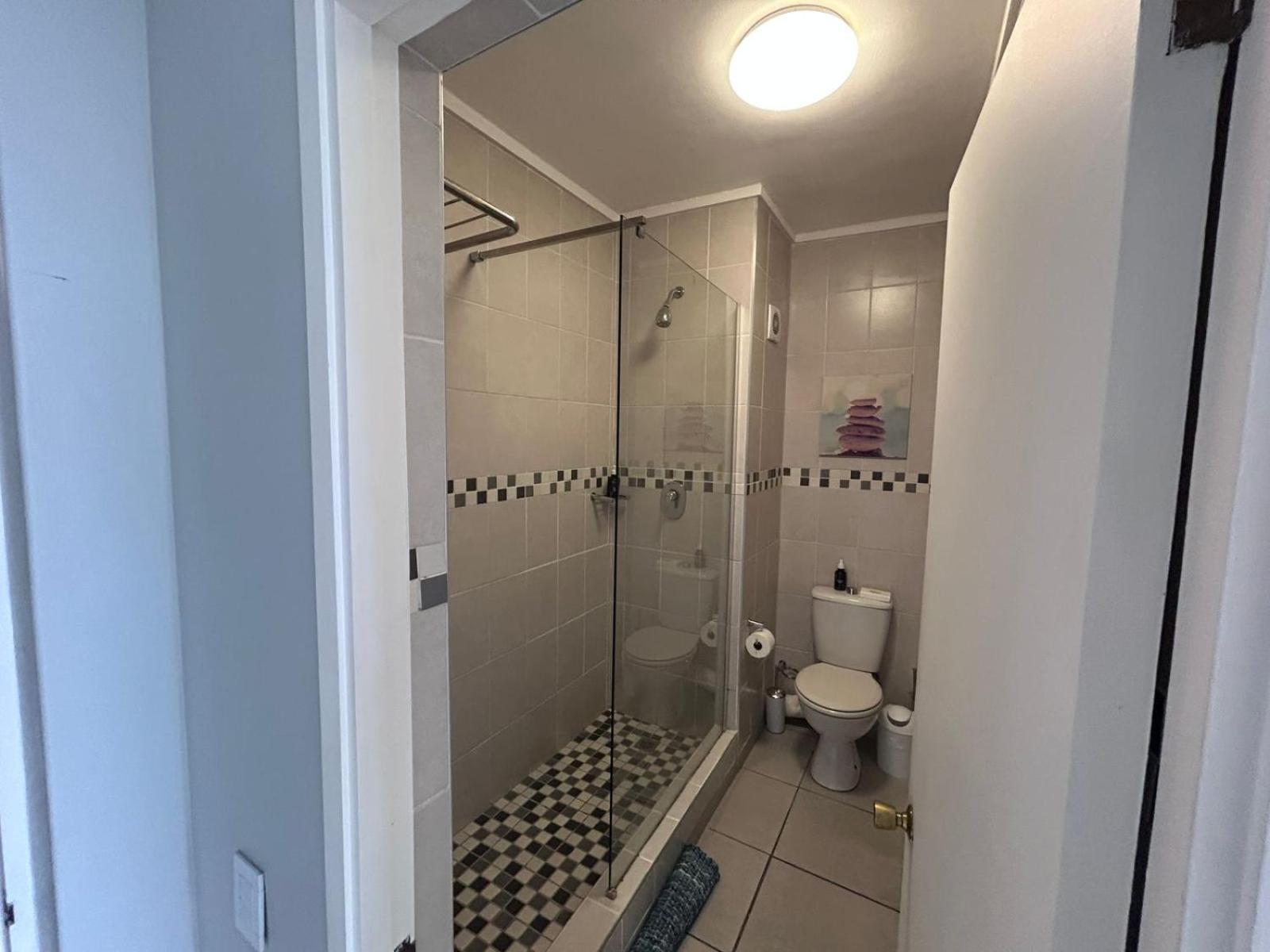 157 Brookes Hill Suites near the beach