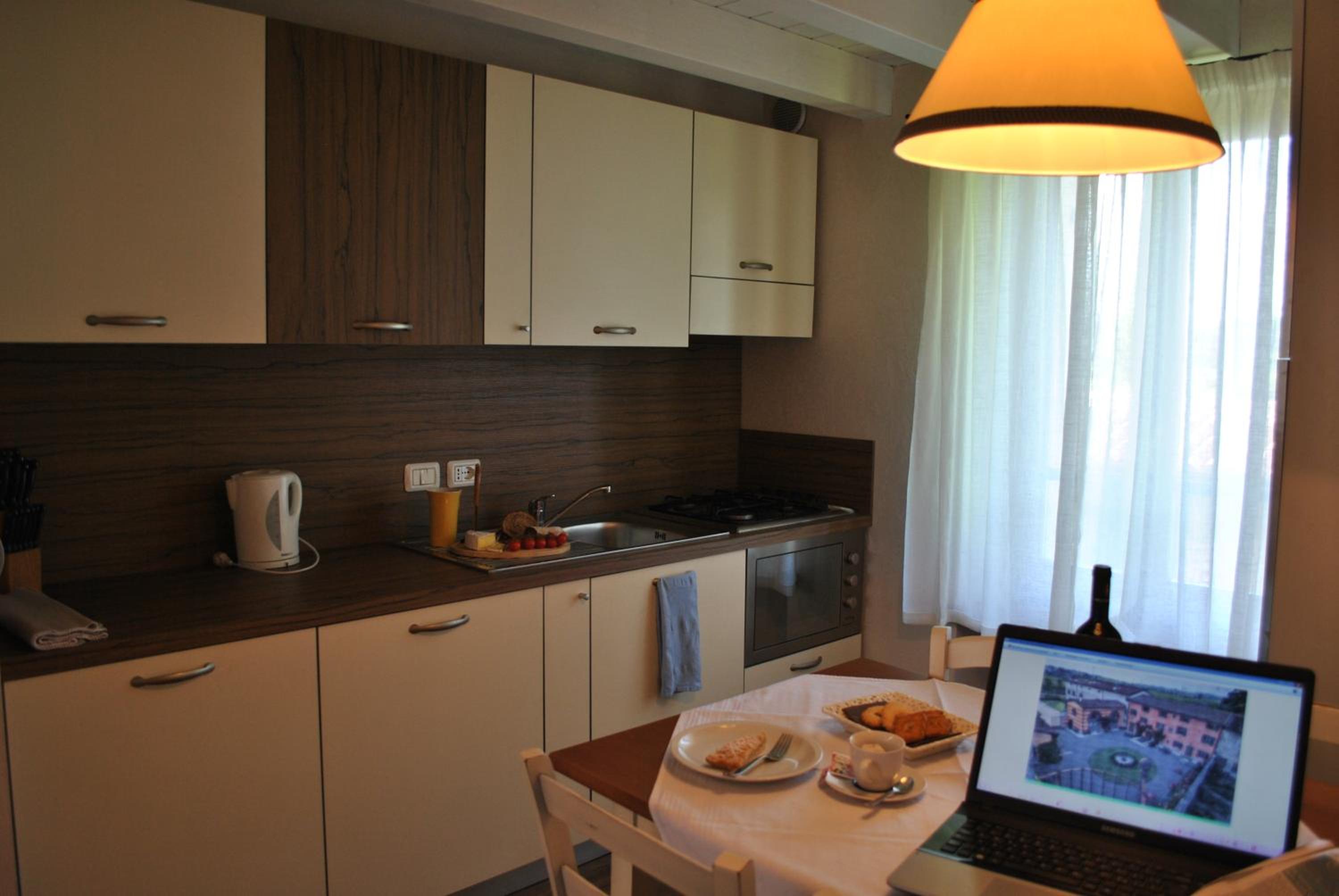 Photo 46