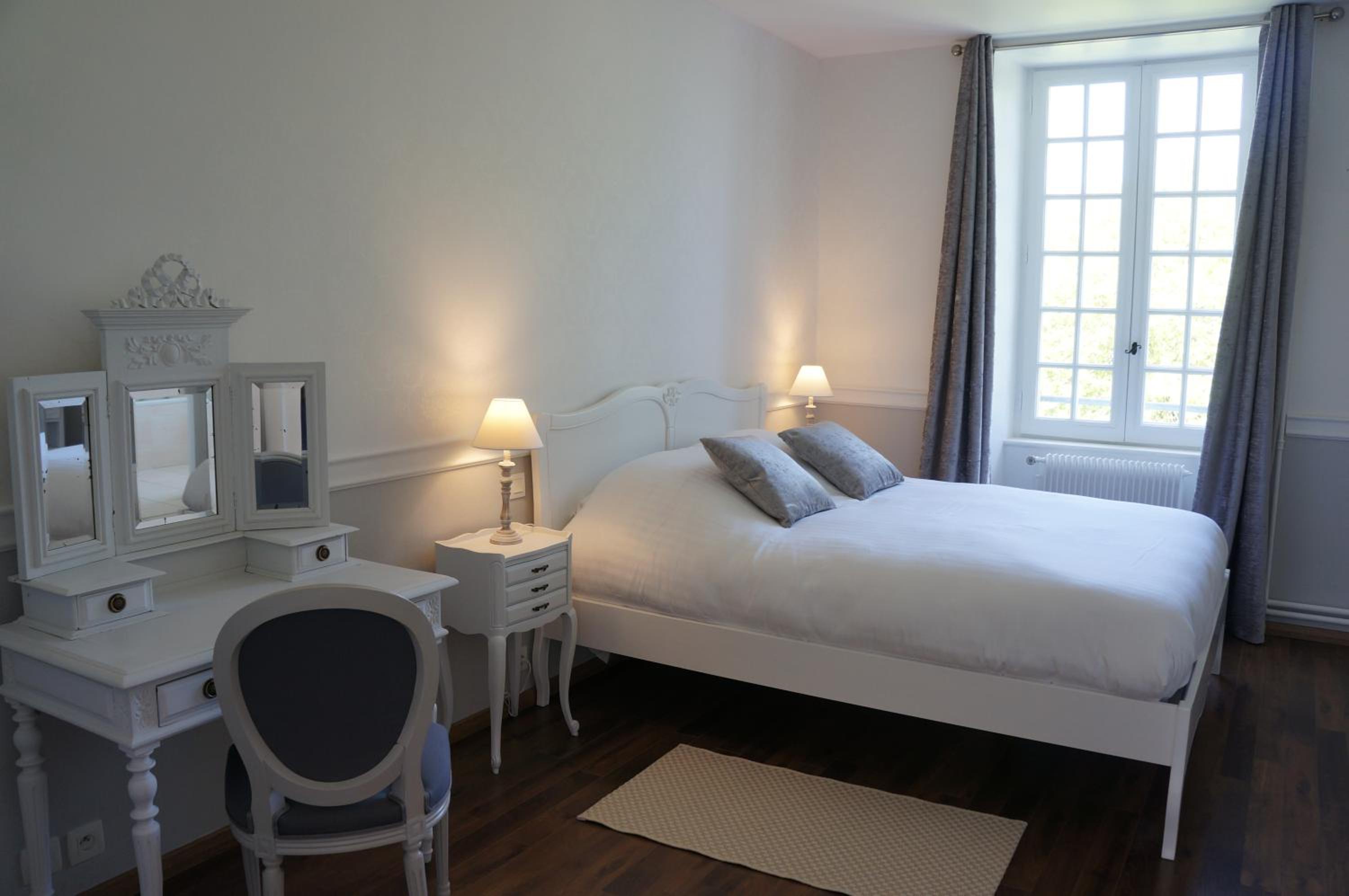Hotel Manoir 1685 Saint Malo - Image 1