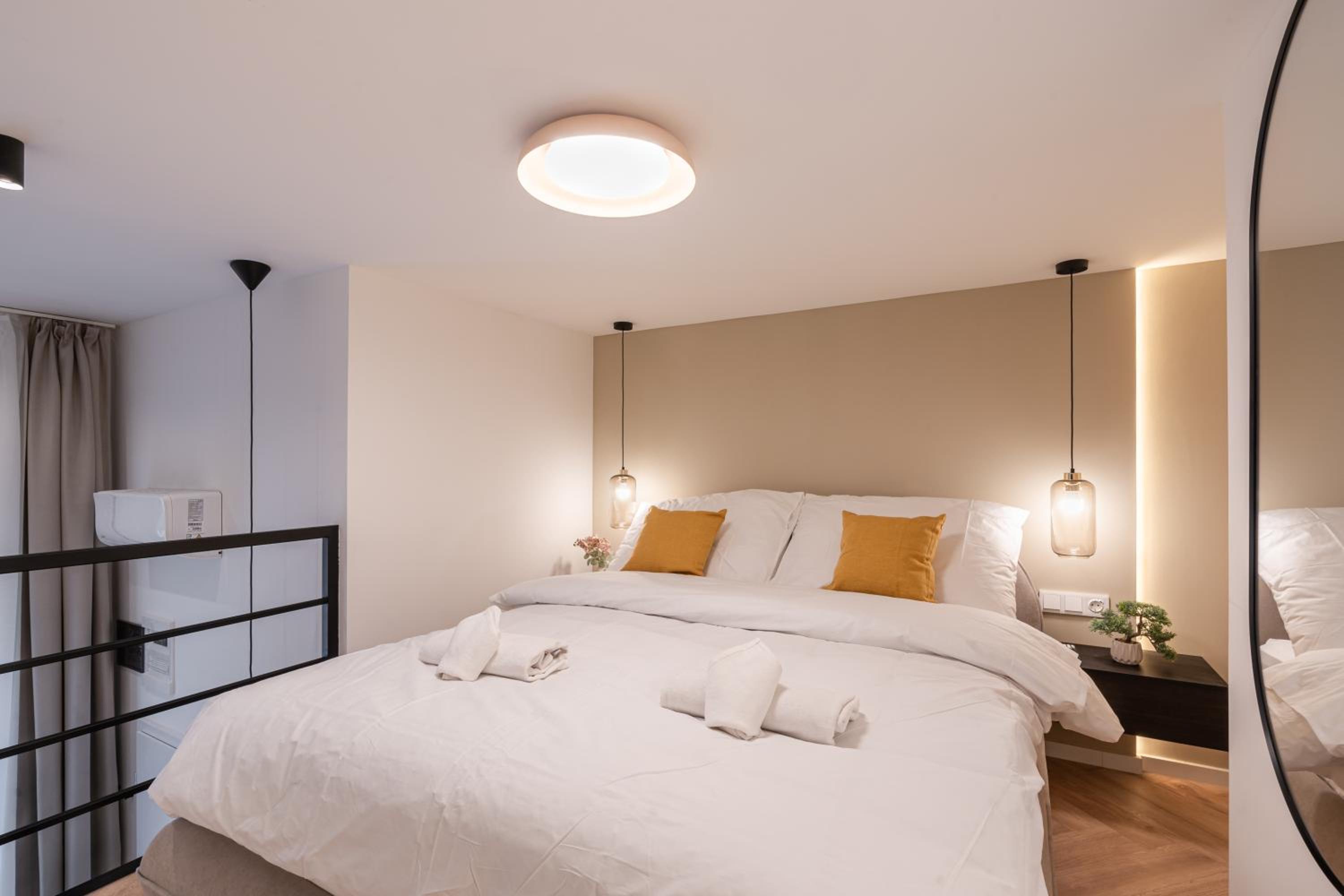 E22 - Boutique Apartments, Best Location by BQA