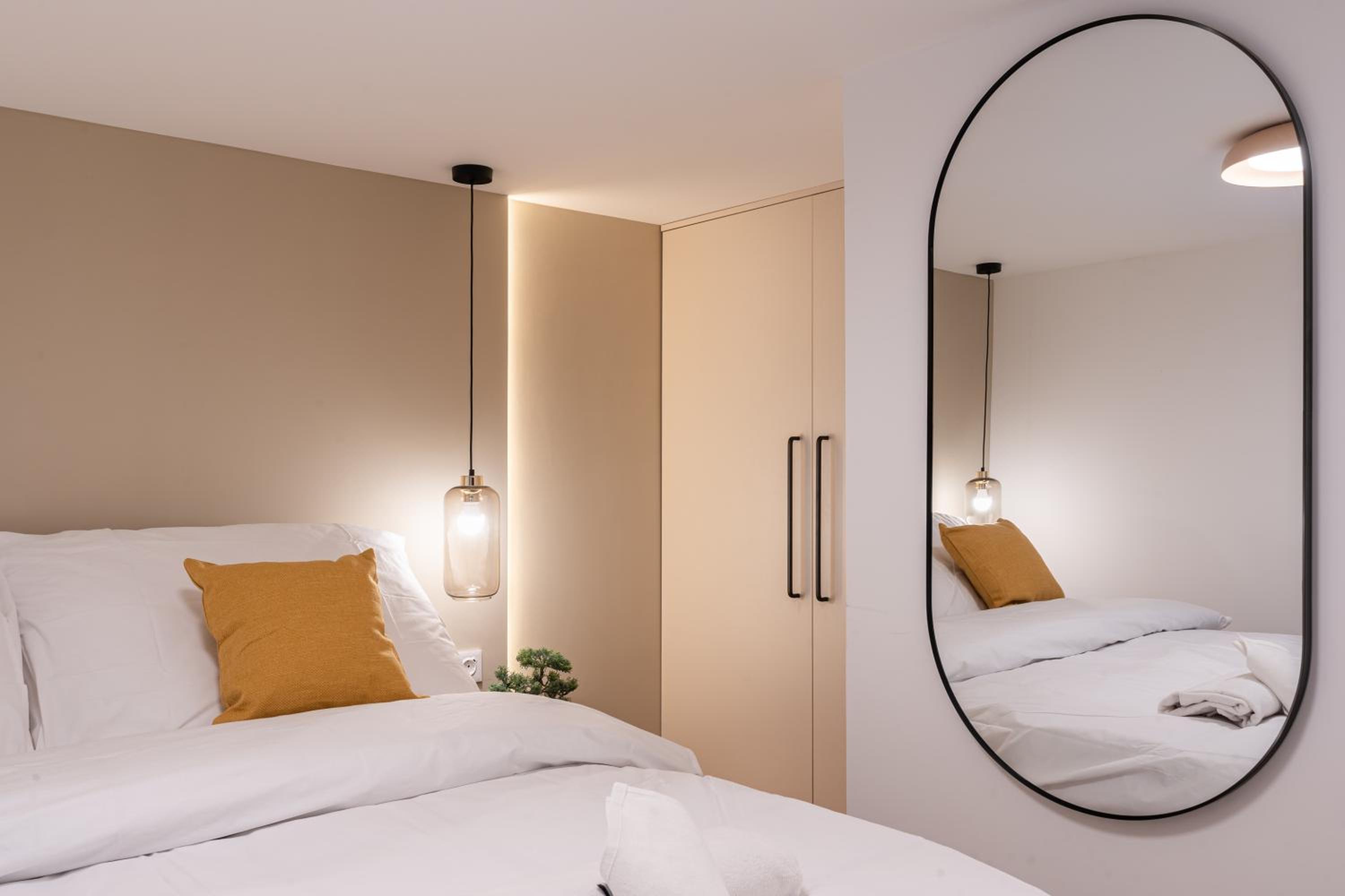 E22 - Boutique Apartments, Best Location by BQA