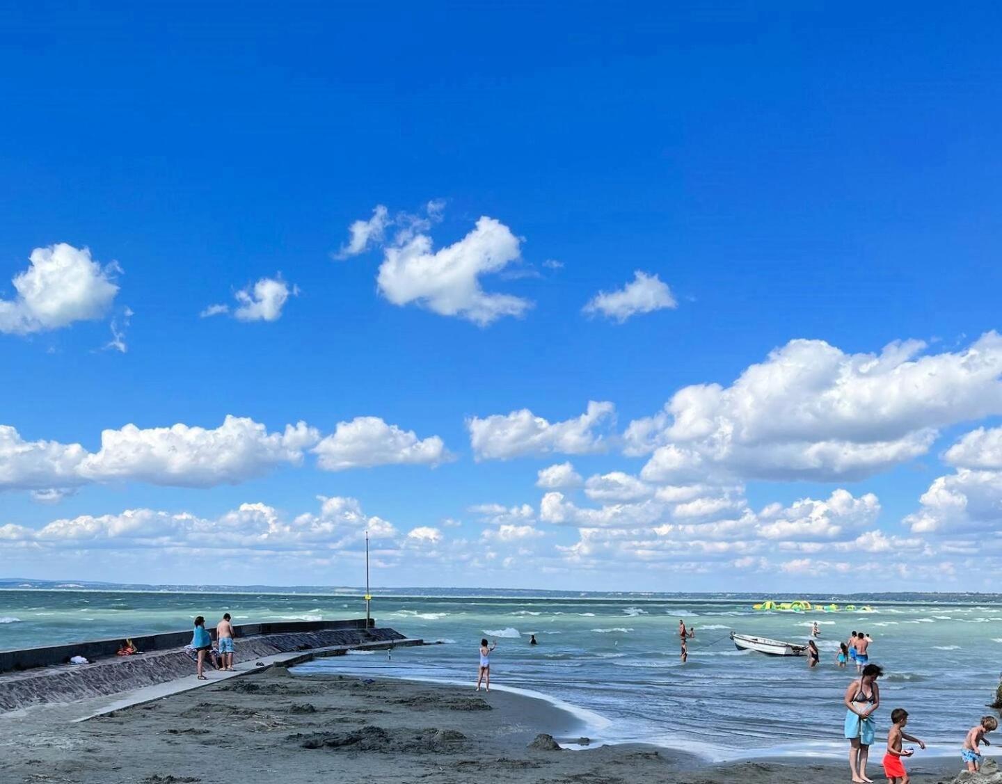 Balaton Golden Coast Beach Apartment