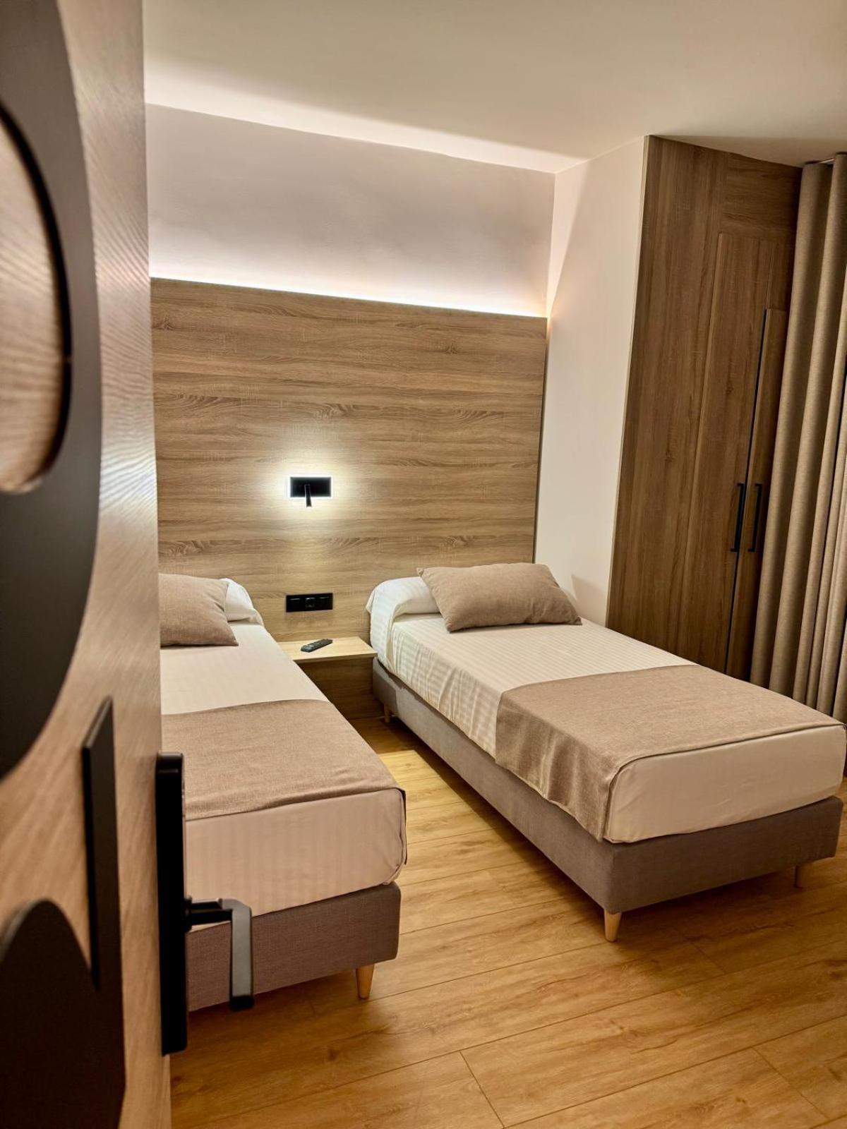 Miramar Suites