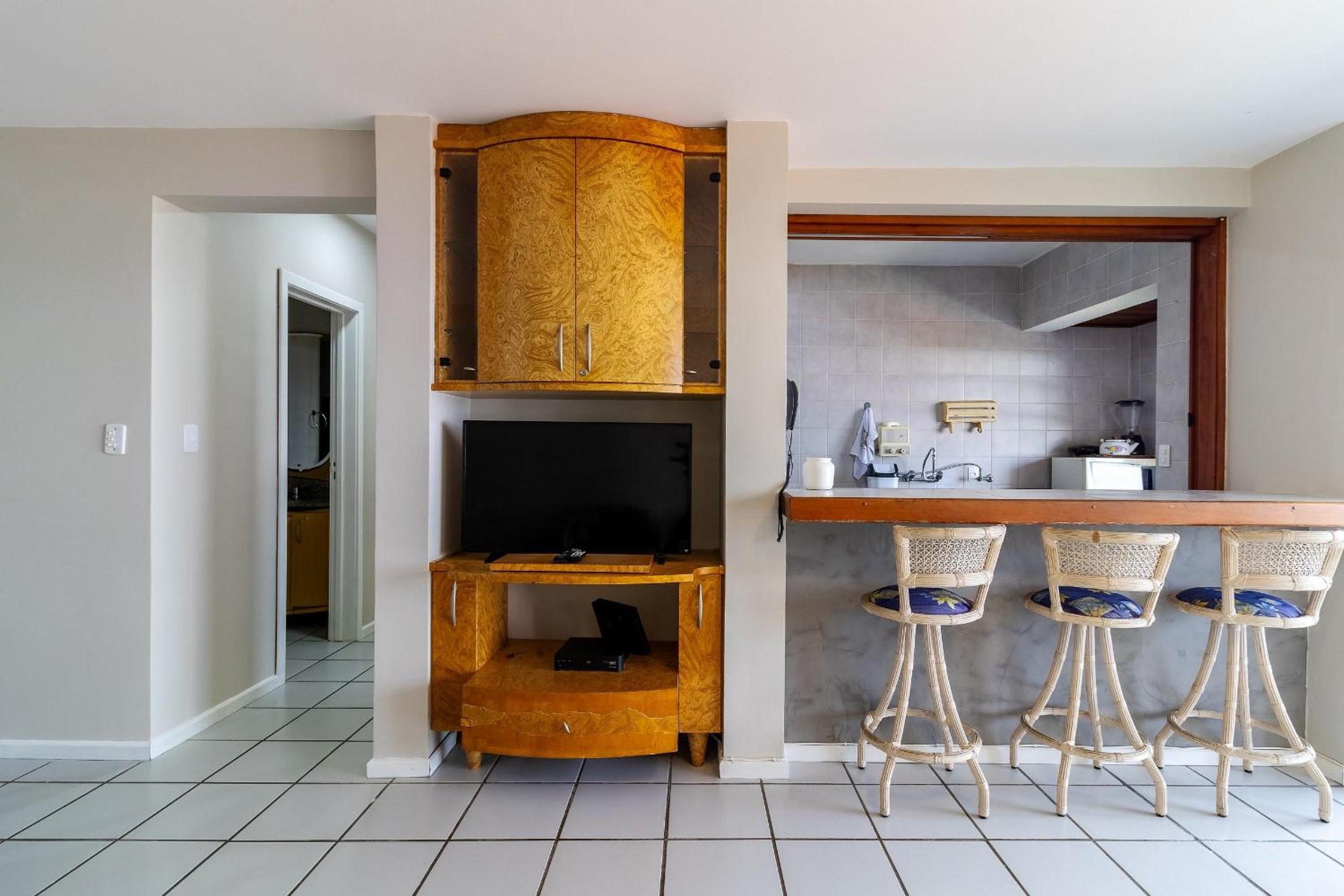 Ap w/ balcony 200 m from the beach Ingleses VIN202