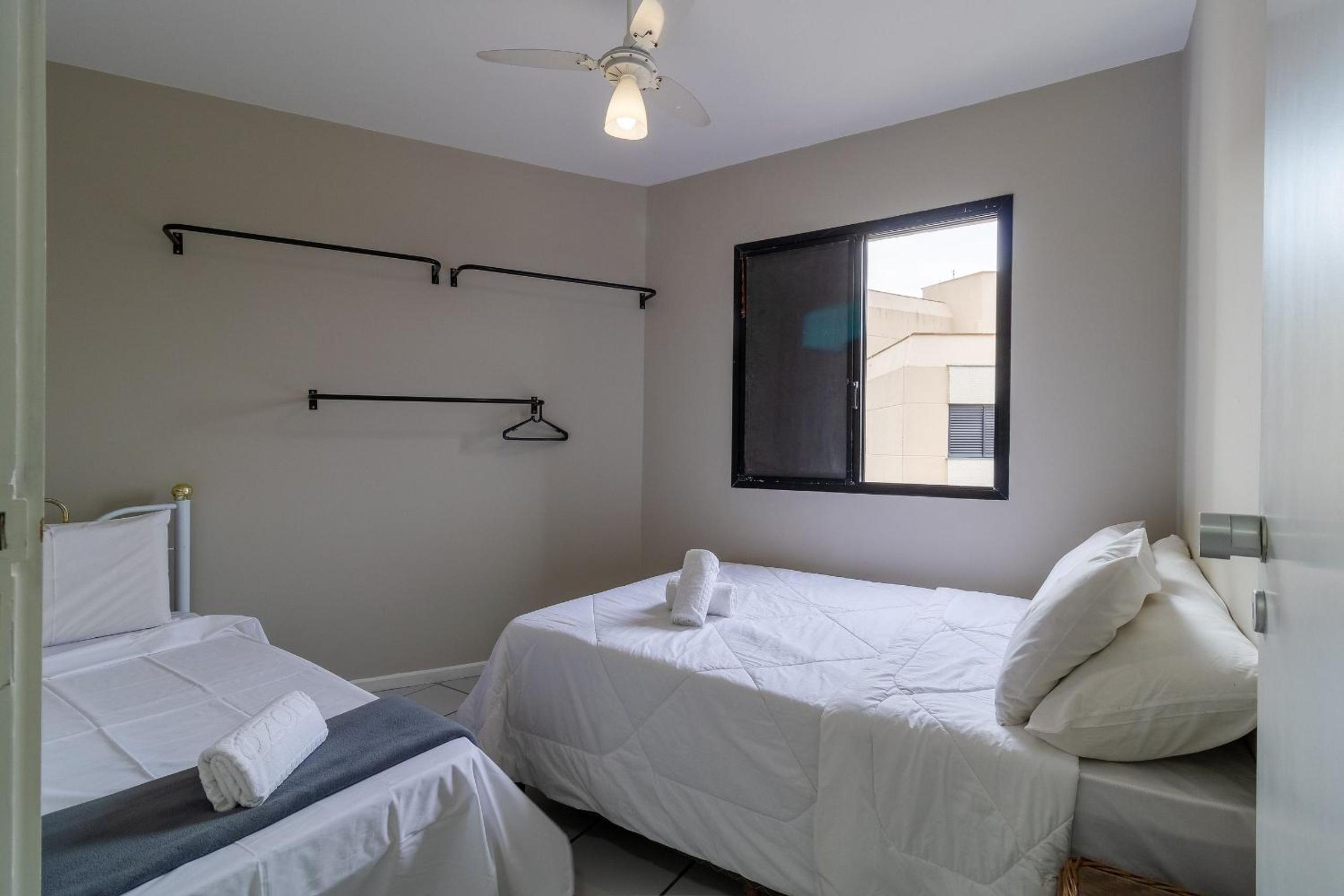 Ap w/ balcony 200 m from the beach Ingleses VIN202