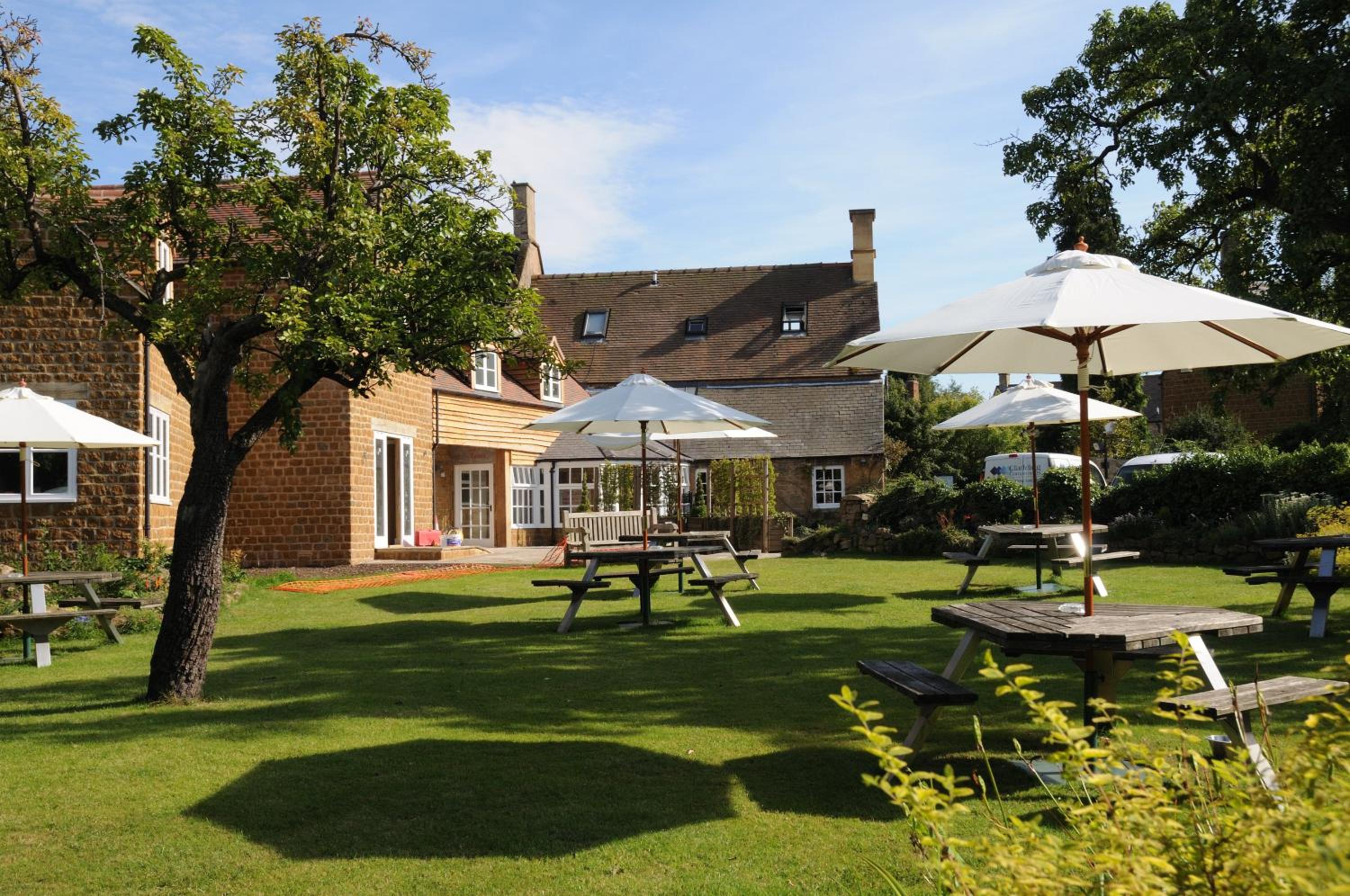 The Howard Arms
