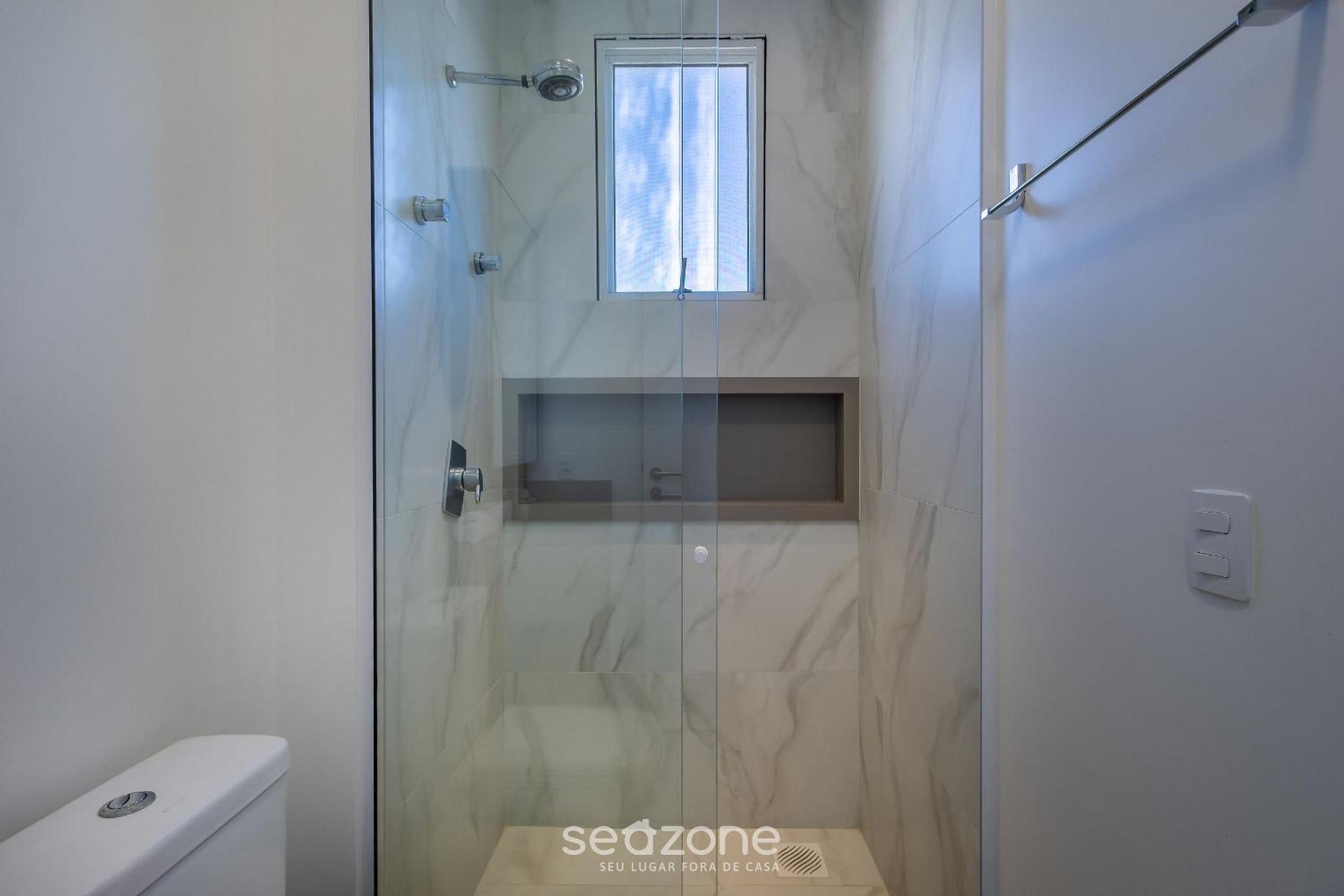 Sophisticated stay 200m from Praia Brava - EHI
