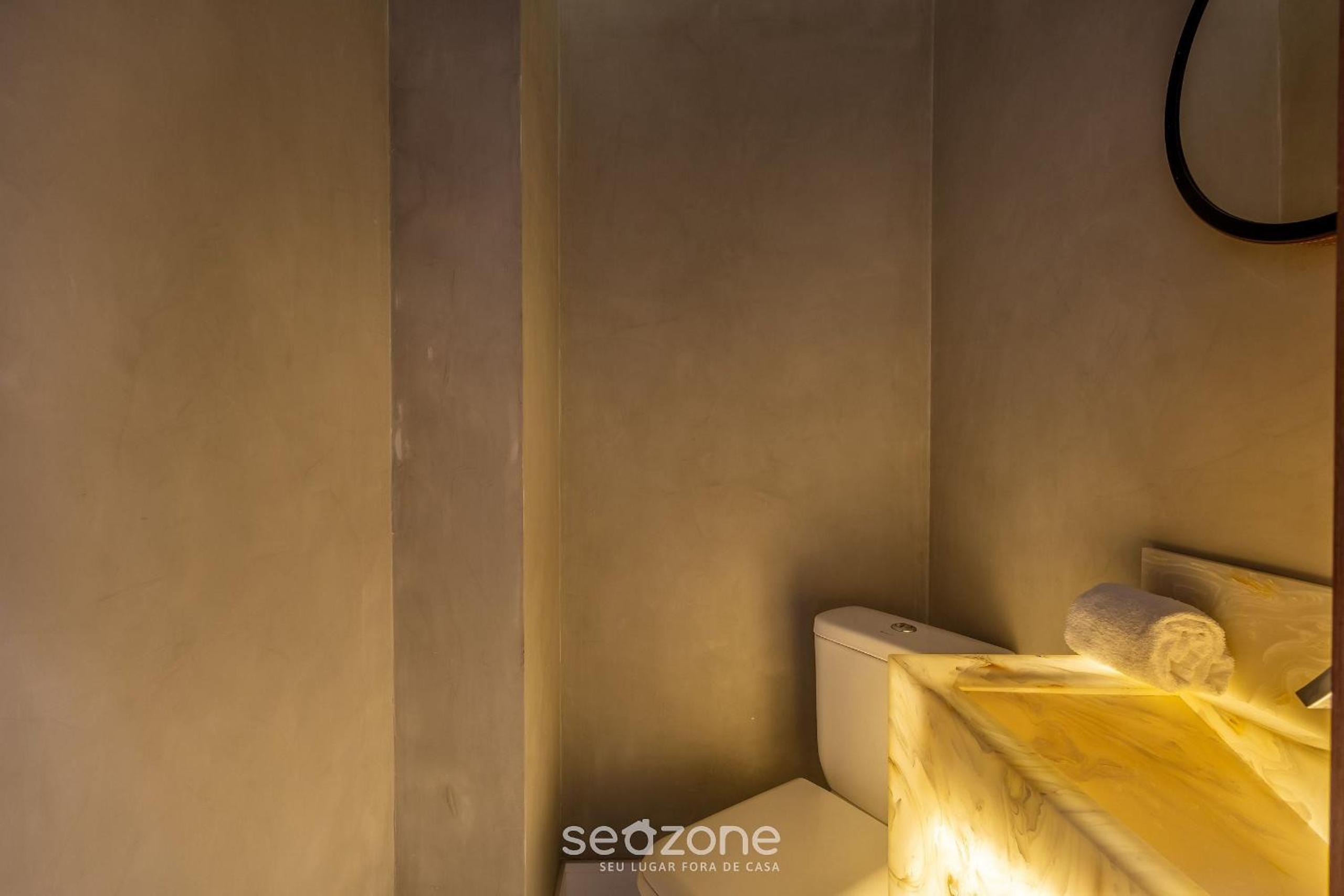 Sophisticated stay 200m from Praia Brava - EHI
