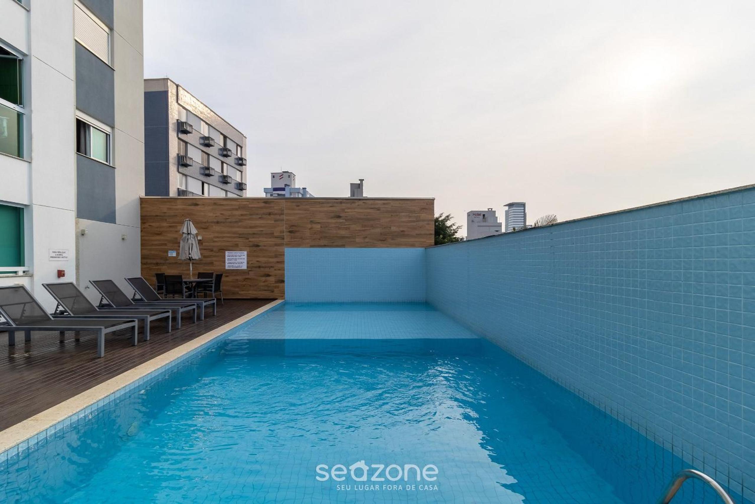 Apt w/ Swimming Pool Well Located Blumenau NEB0103