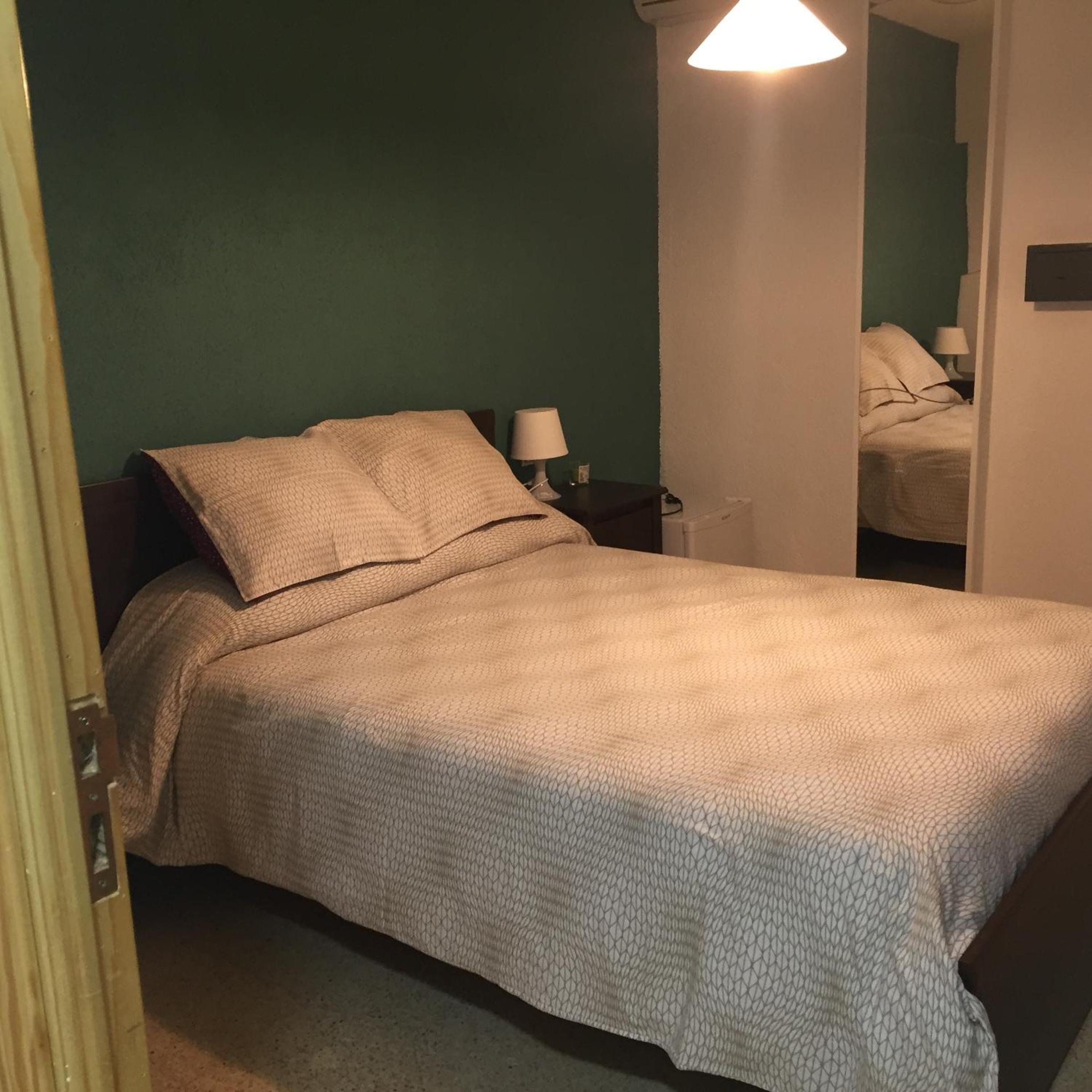 Hostal Tres Cantos photo 3