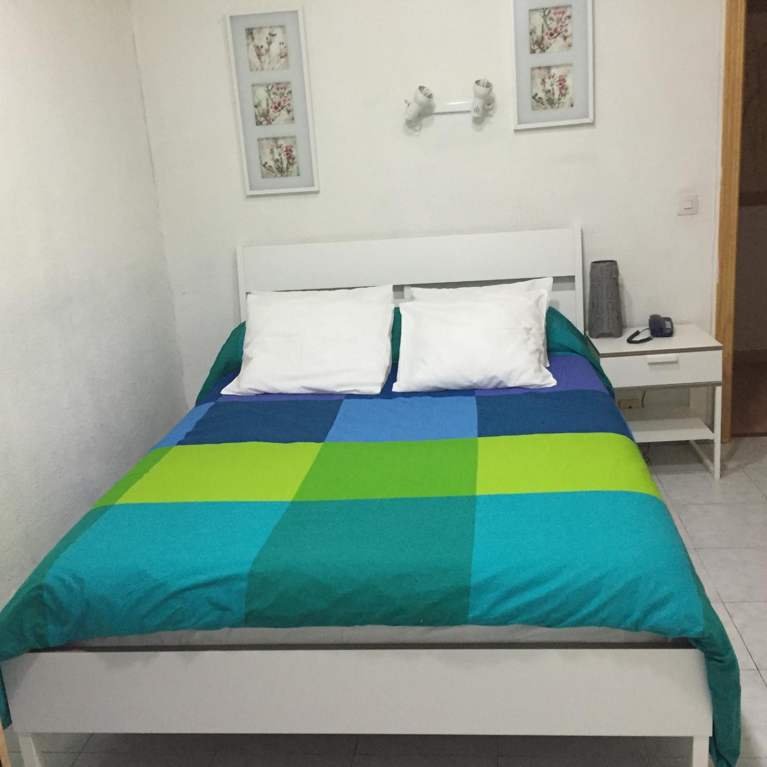 Hostal Tres Cantos photo 4